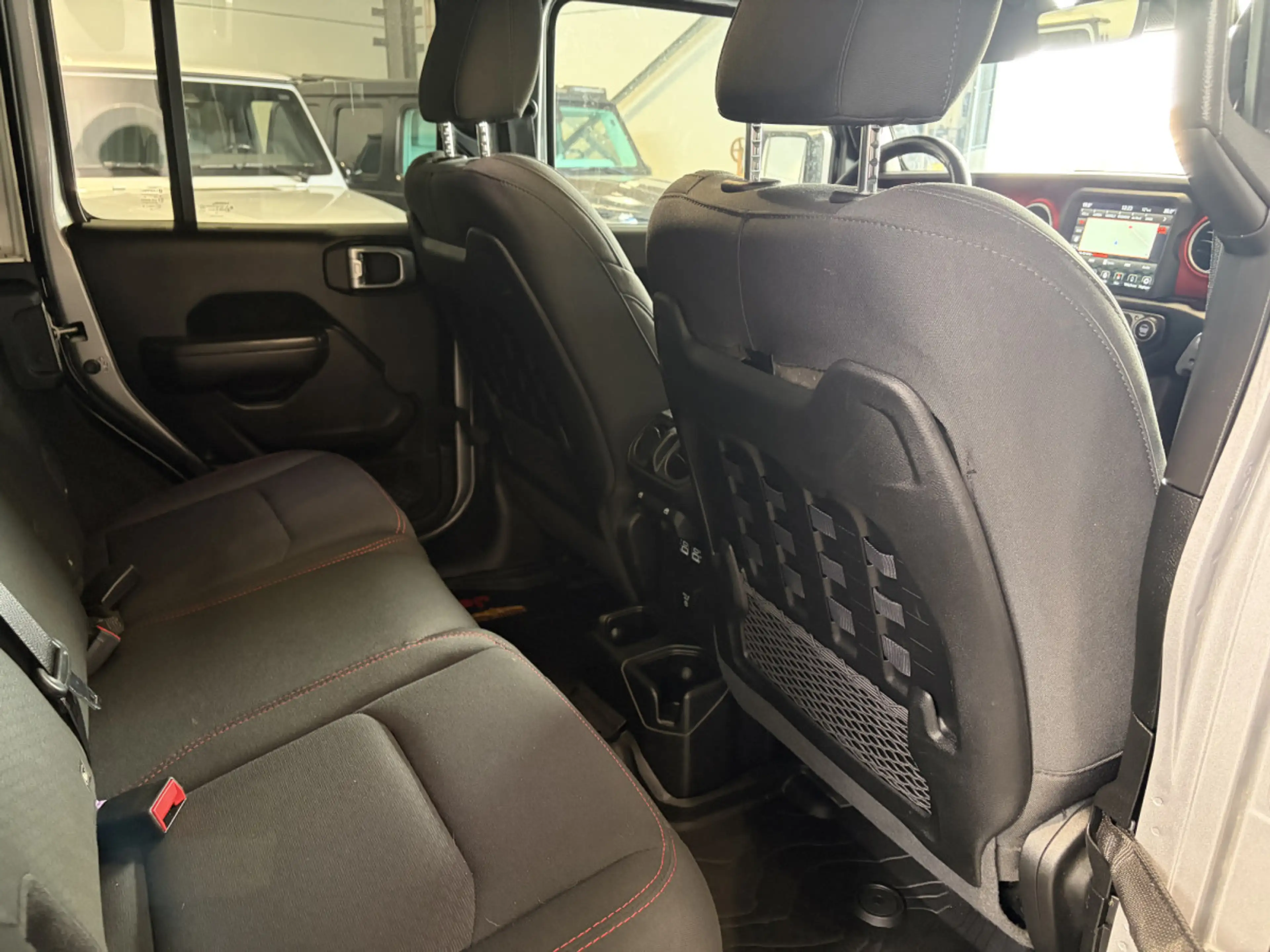 Jeep Wrangler Wrangler / Wrangler Unlimited Rubicon / 2.2 CRDi — photo 11