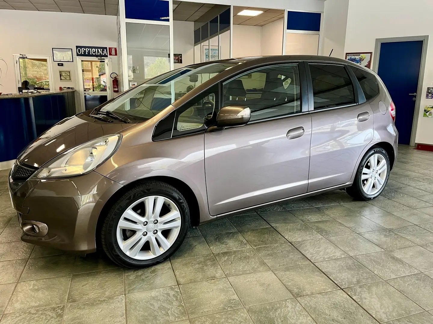 Honda Jazz 1.4 Elegance Bronzo - 2