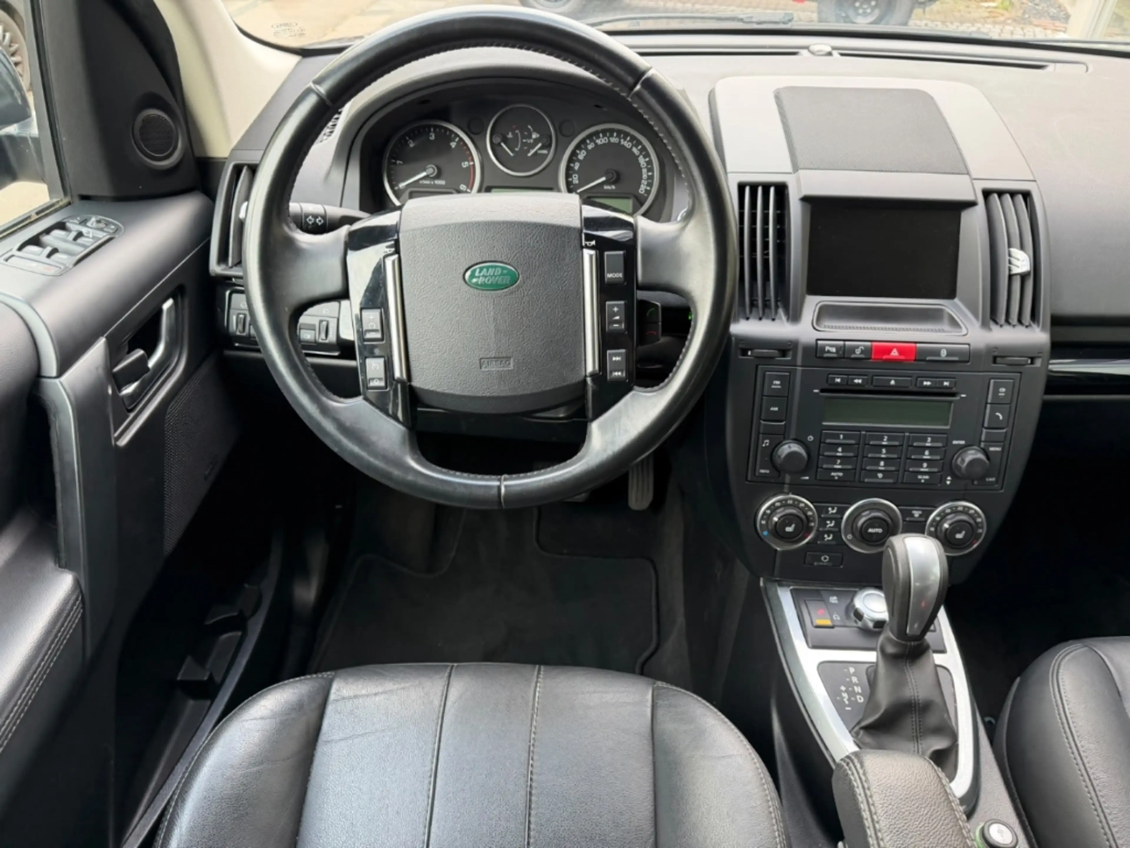 Land Rover Freelander 2 L359 2.2 TD4A S — photo 15