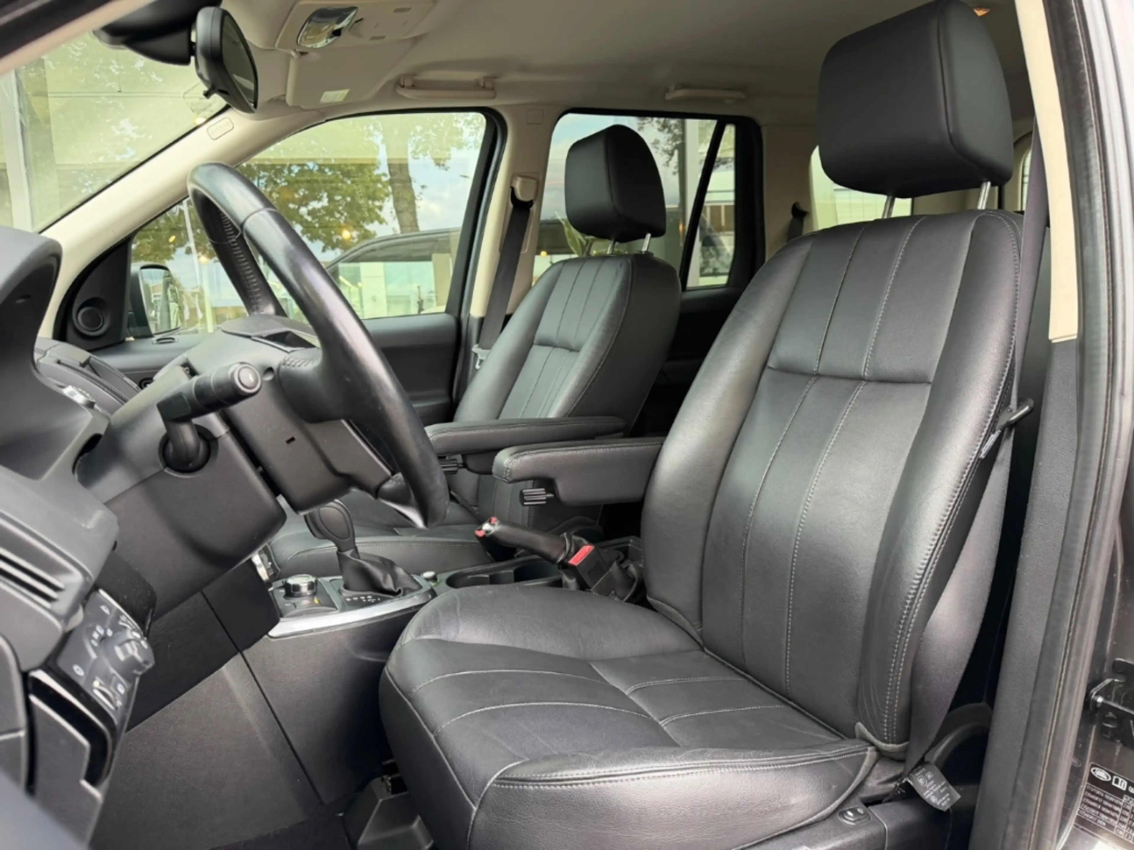 Land Rover Freelander 2 L359 2.2 TD4A S — photo 6