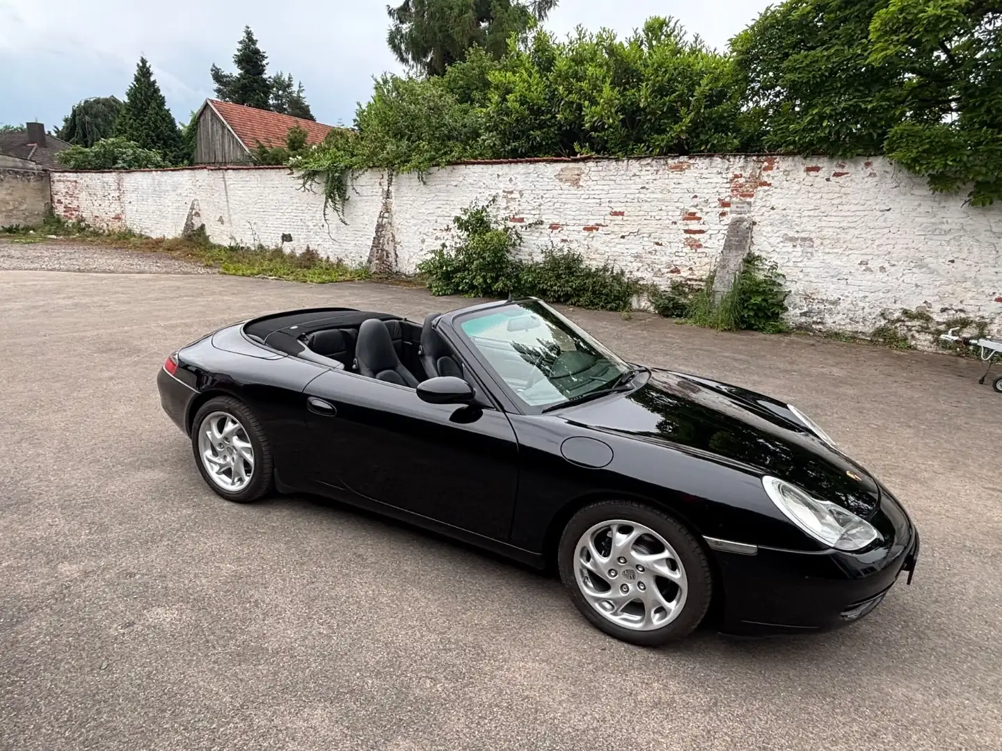 Porsche 996 Carrera Cabriolet MOTOR 2000 km Zwart - 2