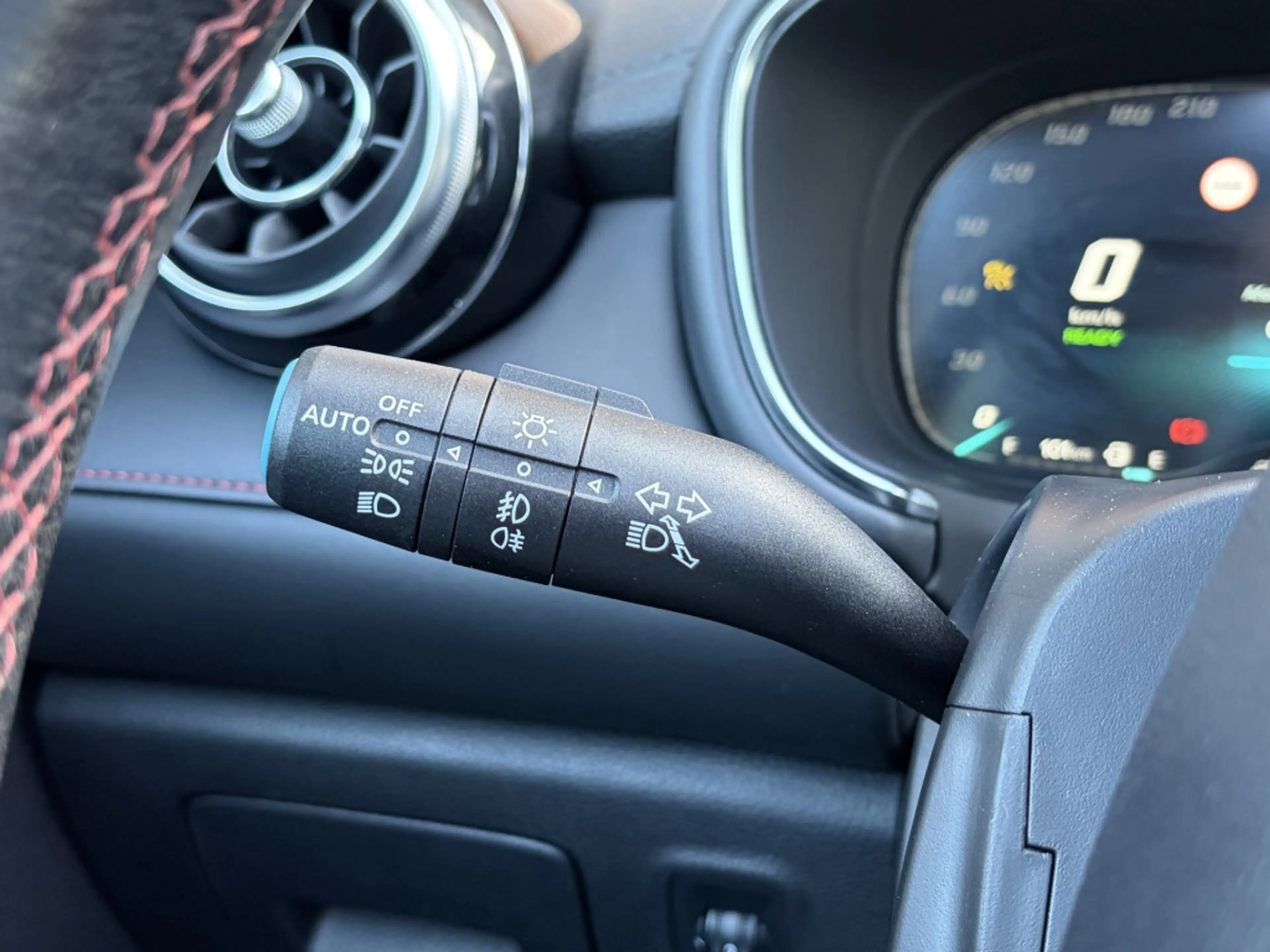 MG EHS 1.5 TGDI Comfort Trekhaak / Panodak / 360Camera — photo 25