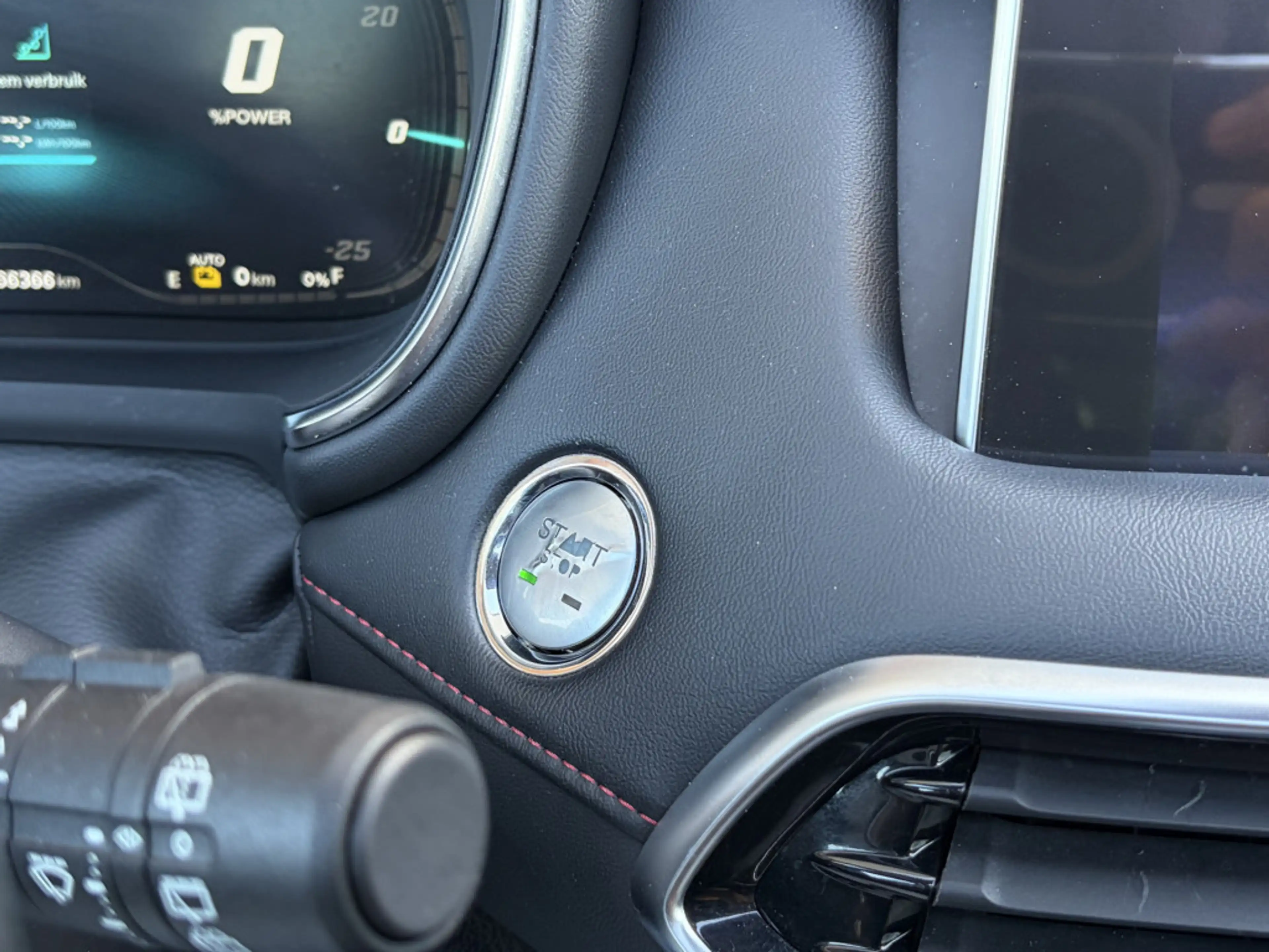 MG EHS 1.5 TGDI Comfort Trekhaak / Panodak / 360Camera — photo 31