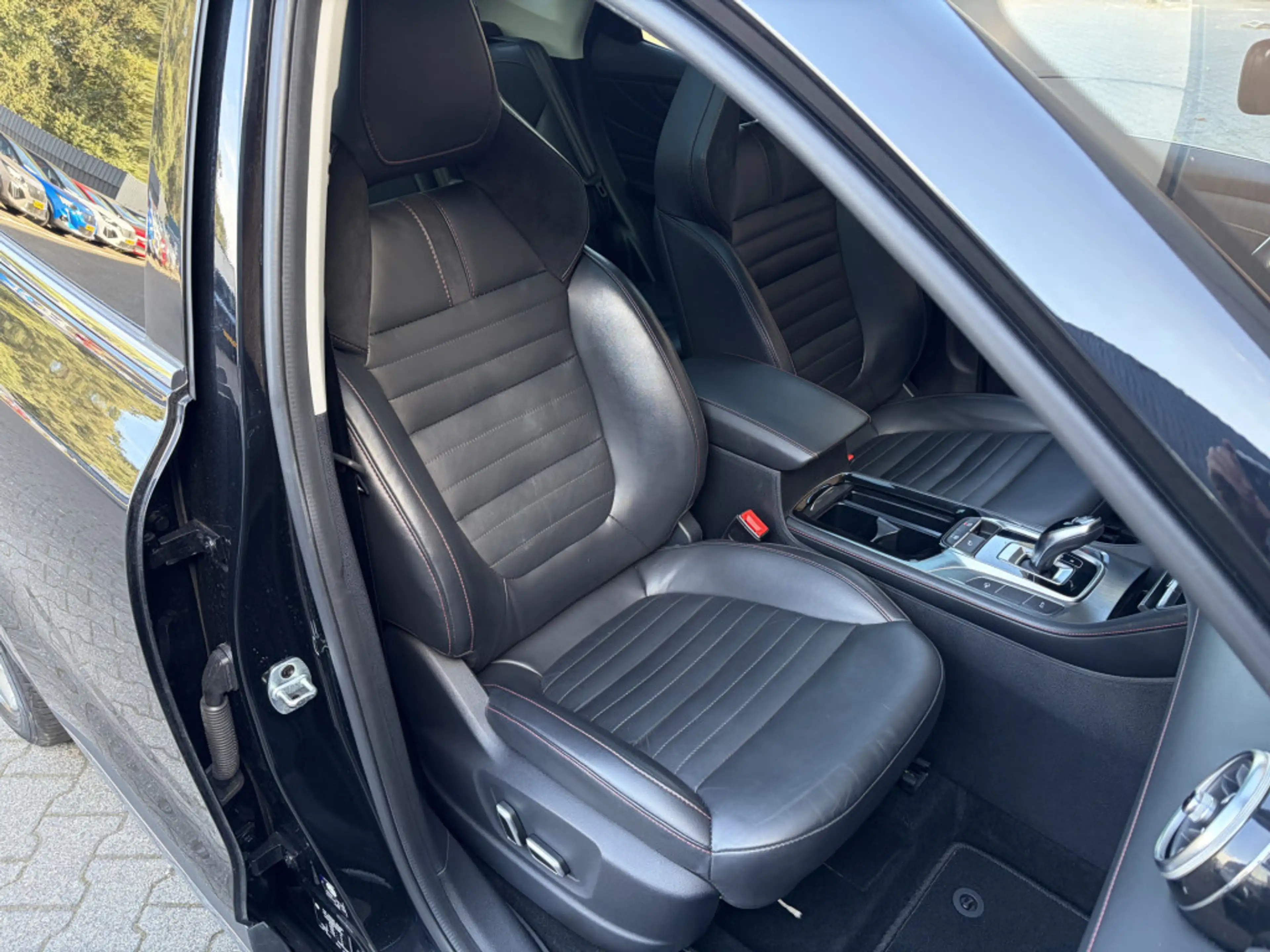 MG EHS 1.5 TGDI Comfort Trekhaak / Panodak / 360Camera — photo 46