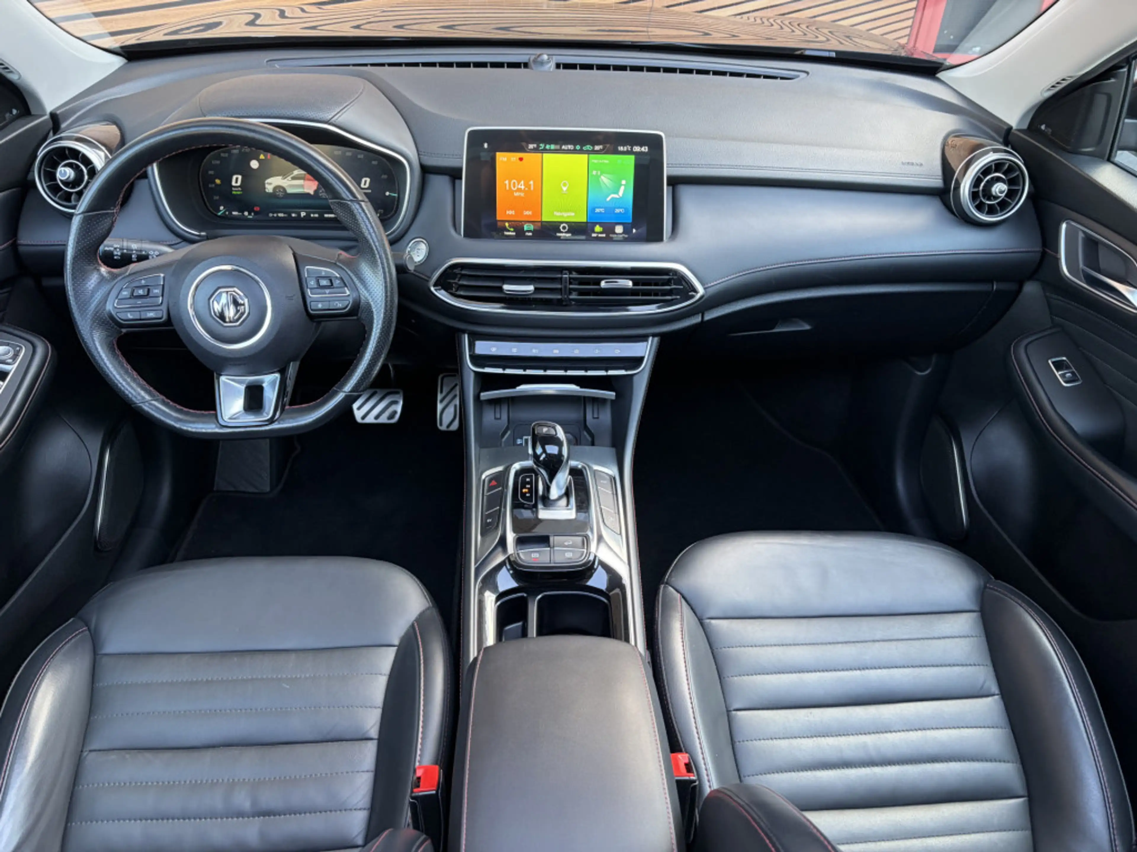 MG EHS 1.5 TGDI Comfort Trekhaak / Panodak / 360Camera — photo 2