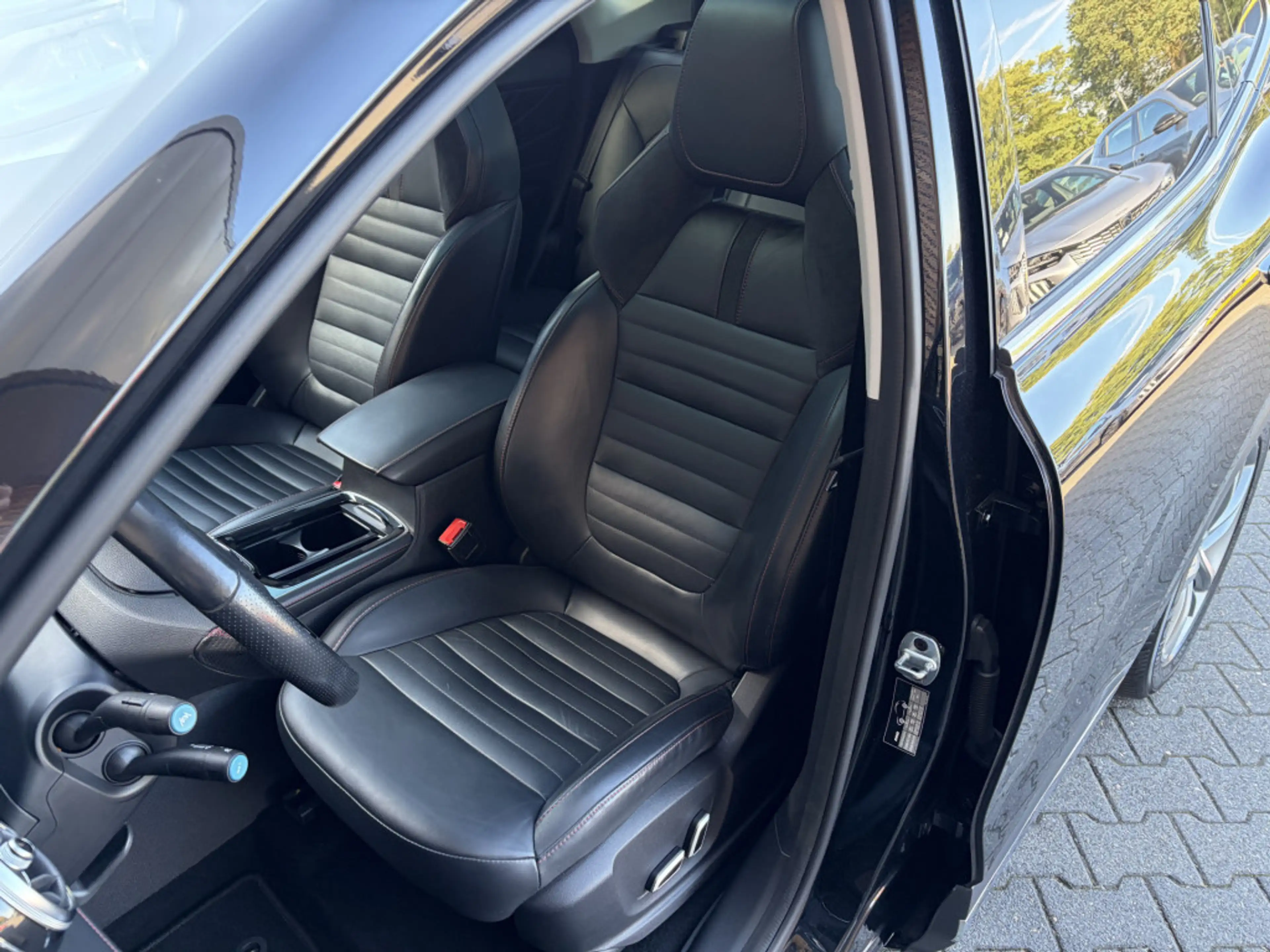 MG EHS 1.5 TGDI Comfort Trekhaak / Panodak / 360Camera — photo 43