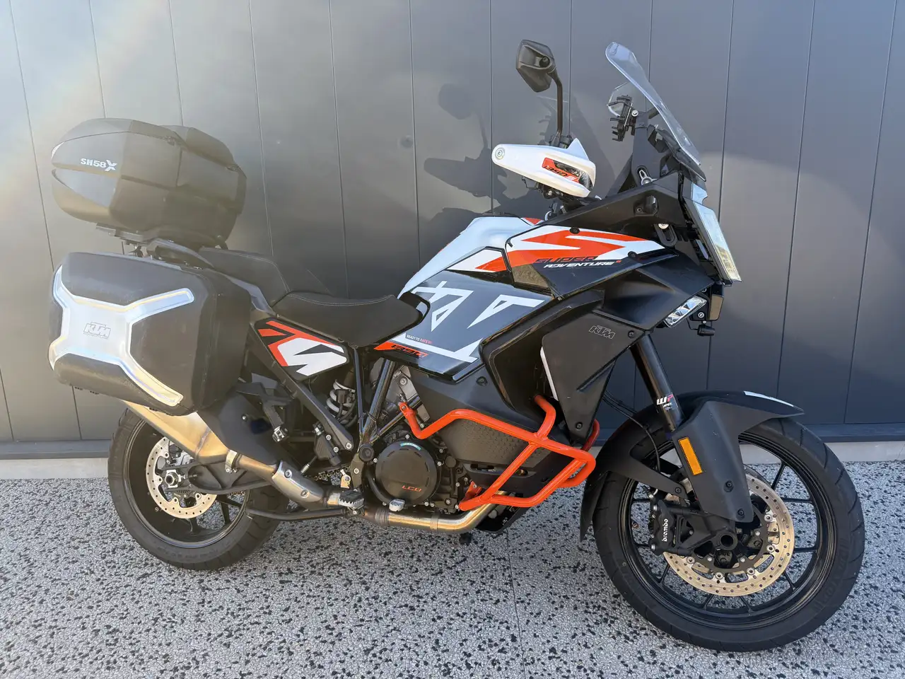 KTM