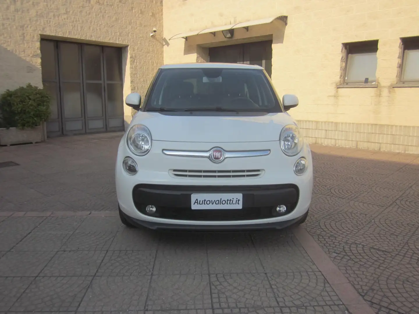 Fiat 500L 1.4 95 CV GPL Lounge Tetto Panoramico (ok neopat.) Bianco - 2