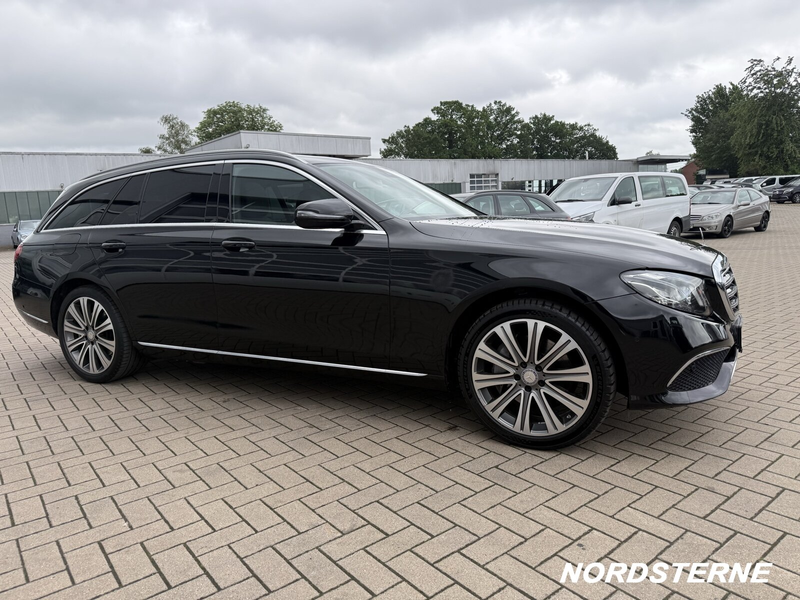 Mercedes-Benz E 350 E 350 T d EXCLUSIVE COMAND Volleder AHK LED ILS — photo 4
