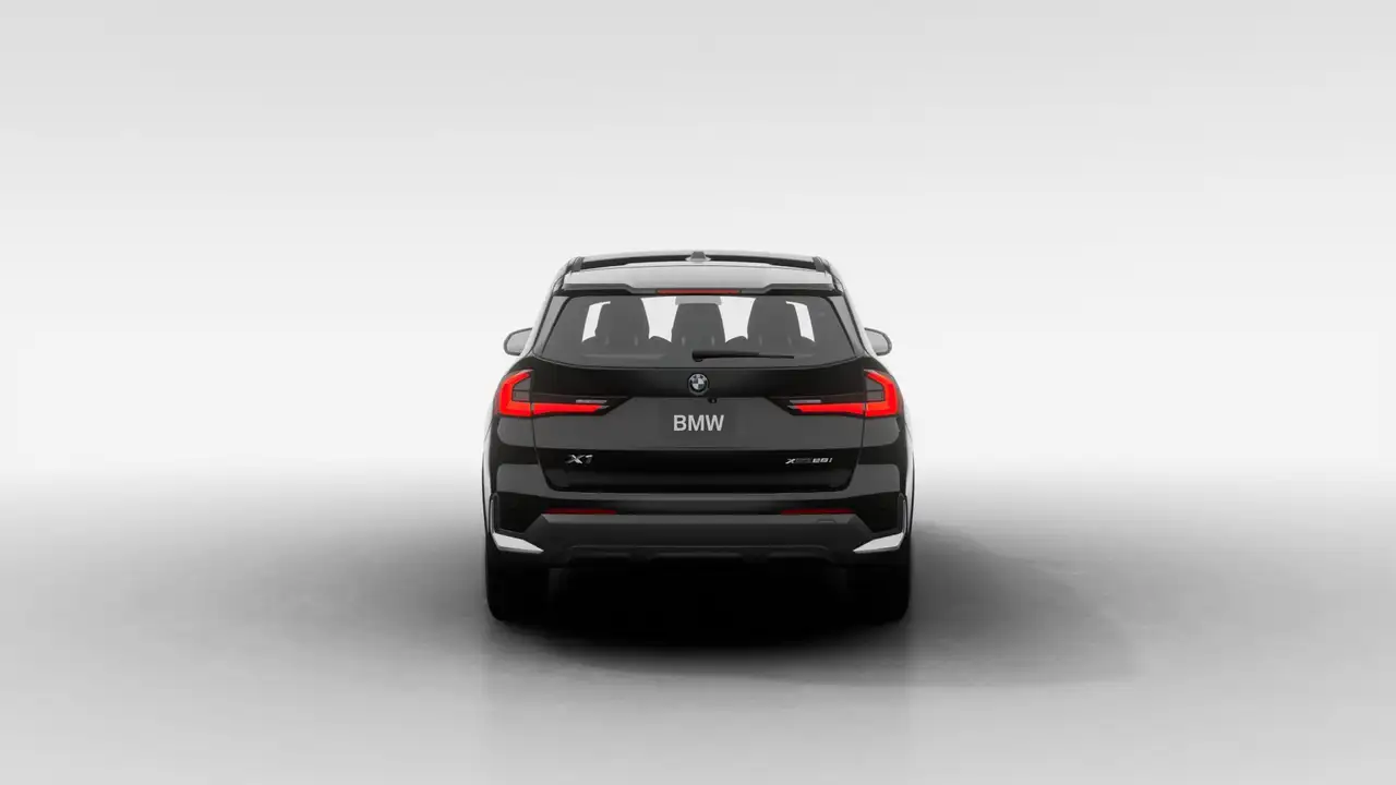 BMW X1 снимка BMW X1
