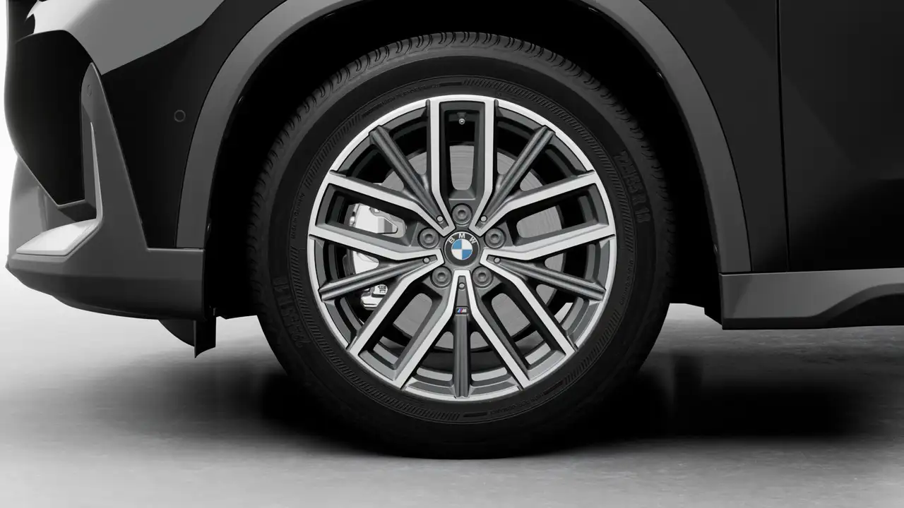 BMW X1 снимка BMW X1