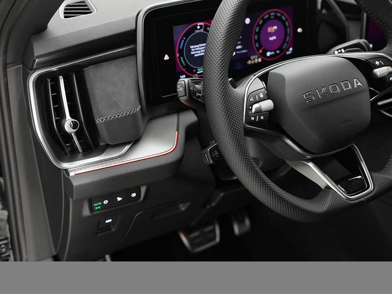 Skoda Kodiaq 1.5 iV SPORTLINE AHK CAM ACC LM19 MATRIX — photo 9