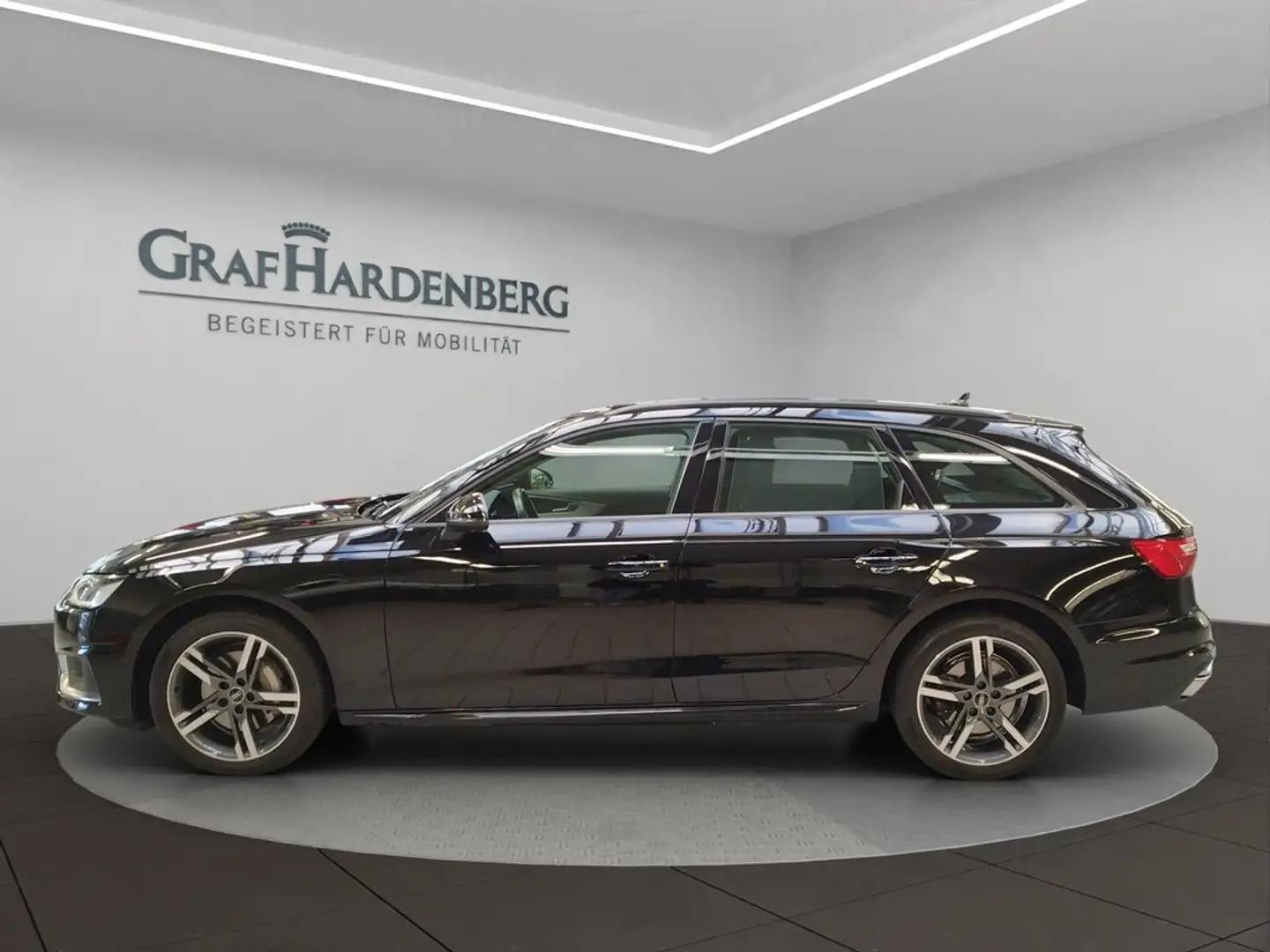 Audi A4 Avant 40 TDI quattro S tronic Advanced AHK Schwarz - 2