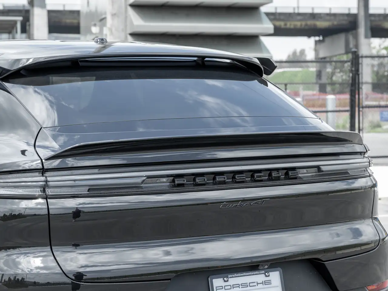 Porsche Cayenne снимка Porsche Cayenne
