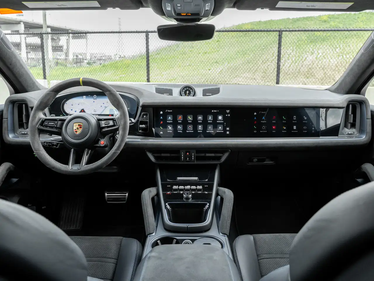 Porsche Cayenne снимка Porsche Cayenne