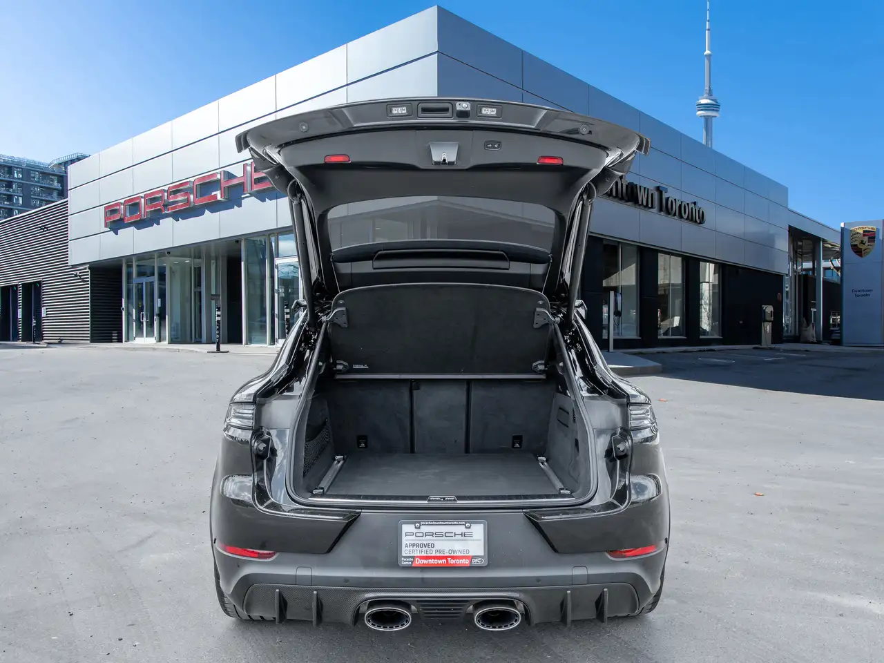 Porsche Cayenne снимка Porsche Cayenne