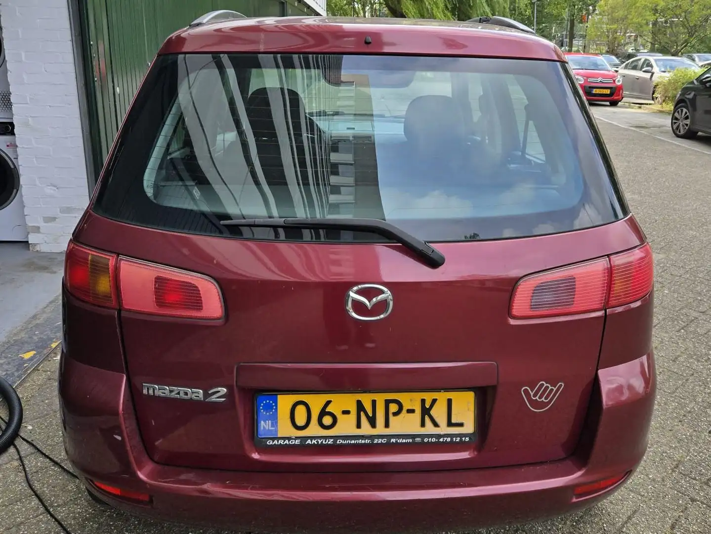 Mazda 2 2 1.4 Exclusive Rosso - 2
