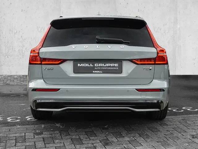 Volvo V60 view 6