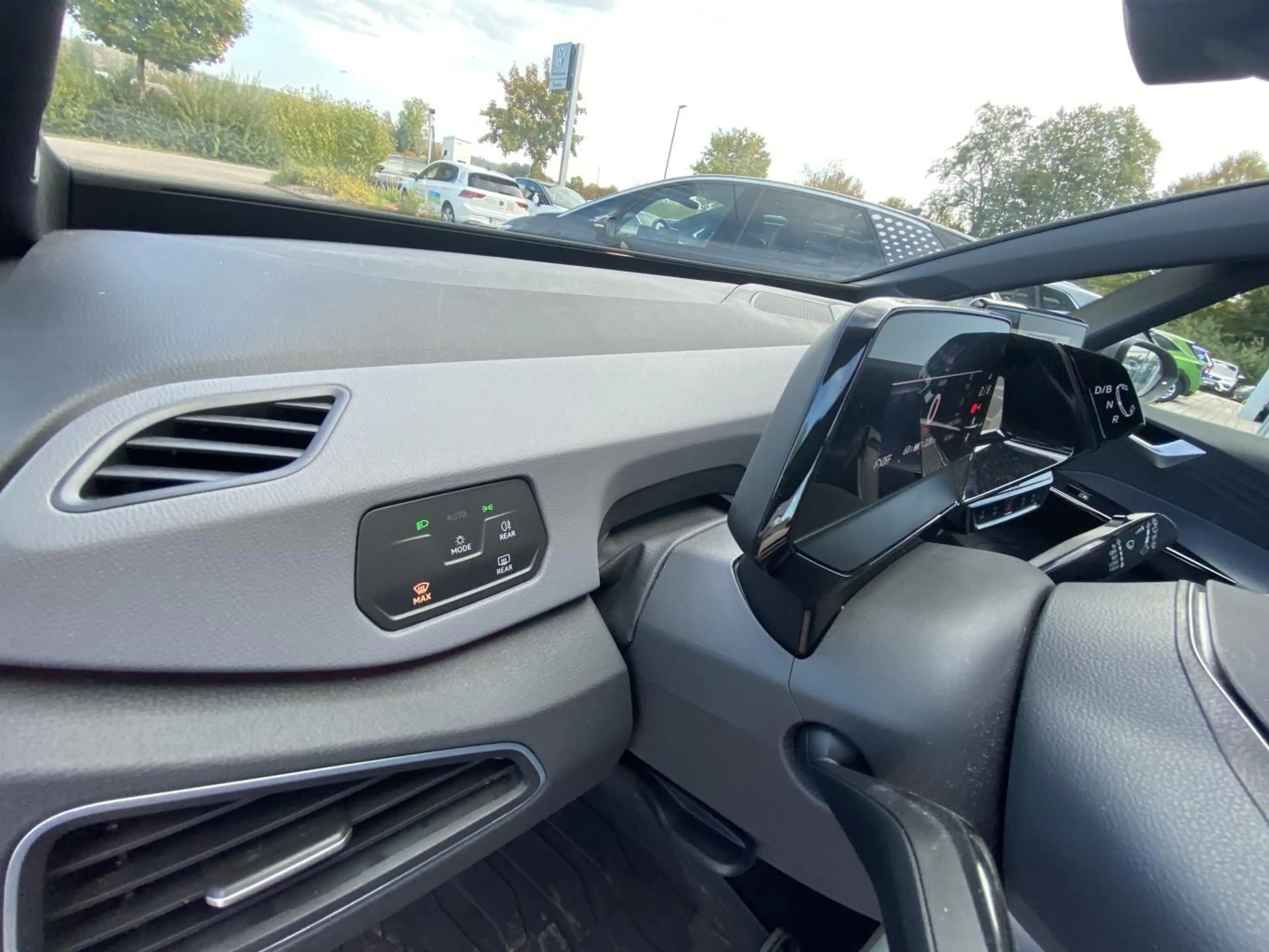 Volkswagen ID.3 APP-CONNECT+NAVI+CCS+LED+ACC+DAB+LANE-ASSIS — photo 10