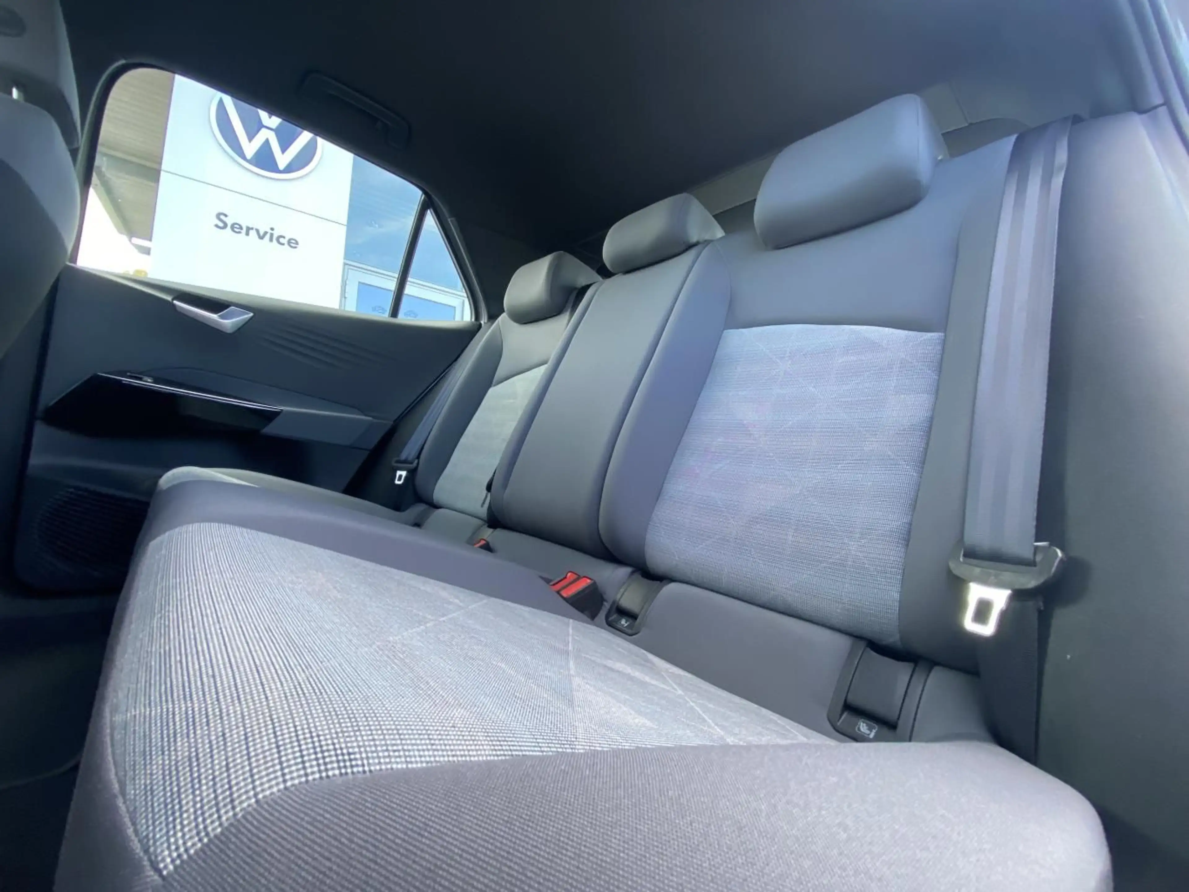 Volkswagen ID.3 APP-CONNECT+NAVI+CCS+LED+ACC+DAB+LANE-ASSIS — photo 11