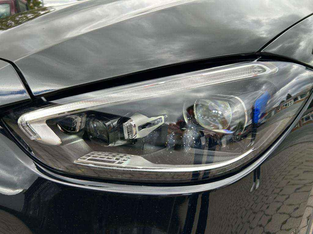 Mercedes-Benz C 180