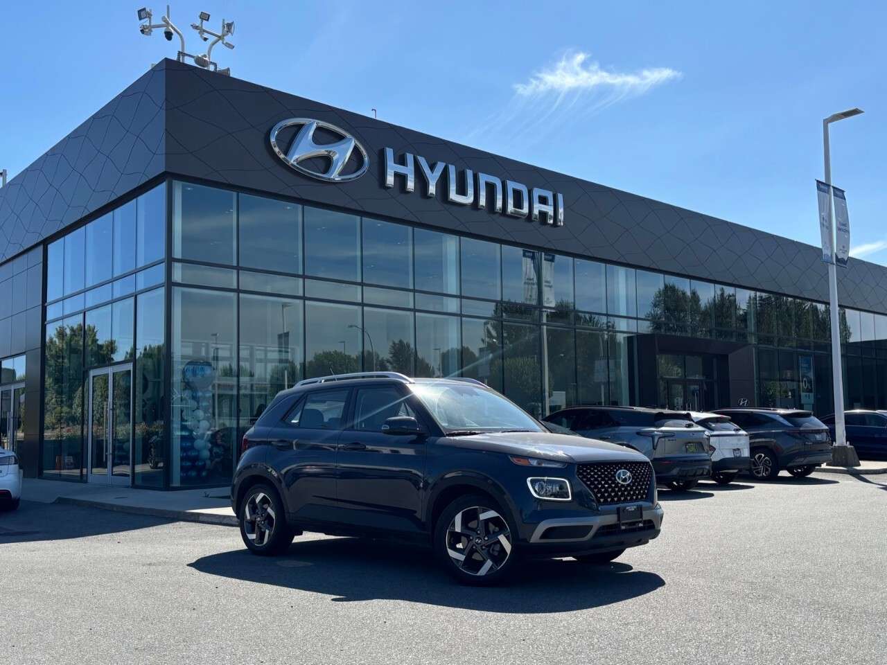 2026 Hyundai Venue Ultimate IVT w/Denim Interior