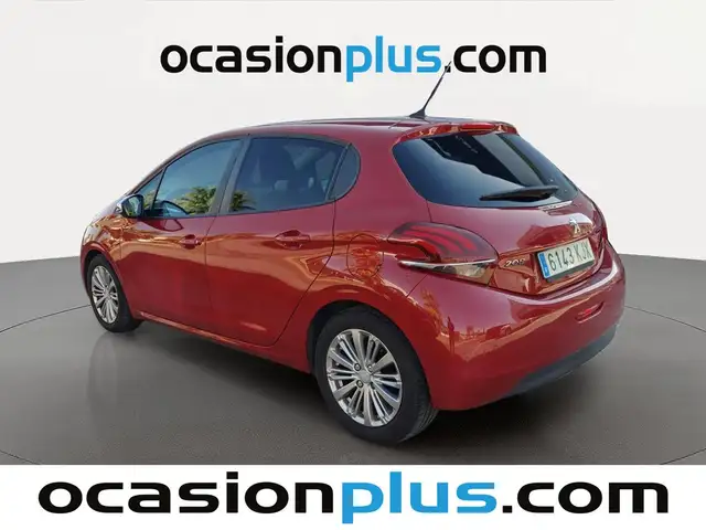 Peugeot 208 view 3