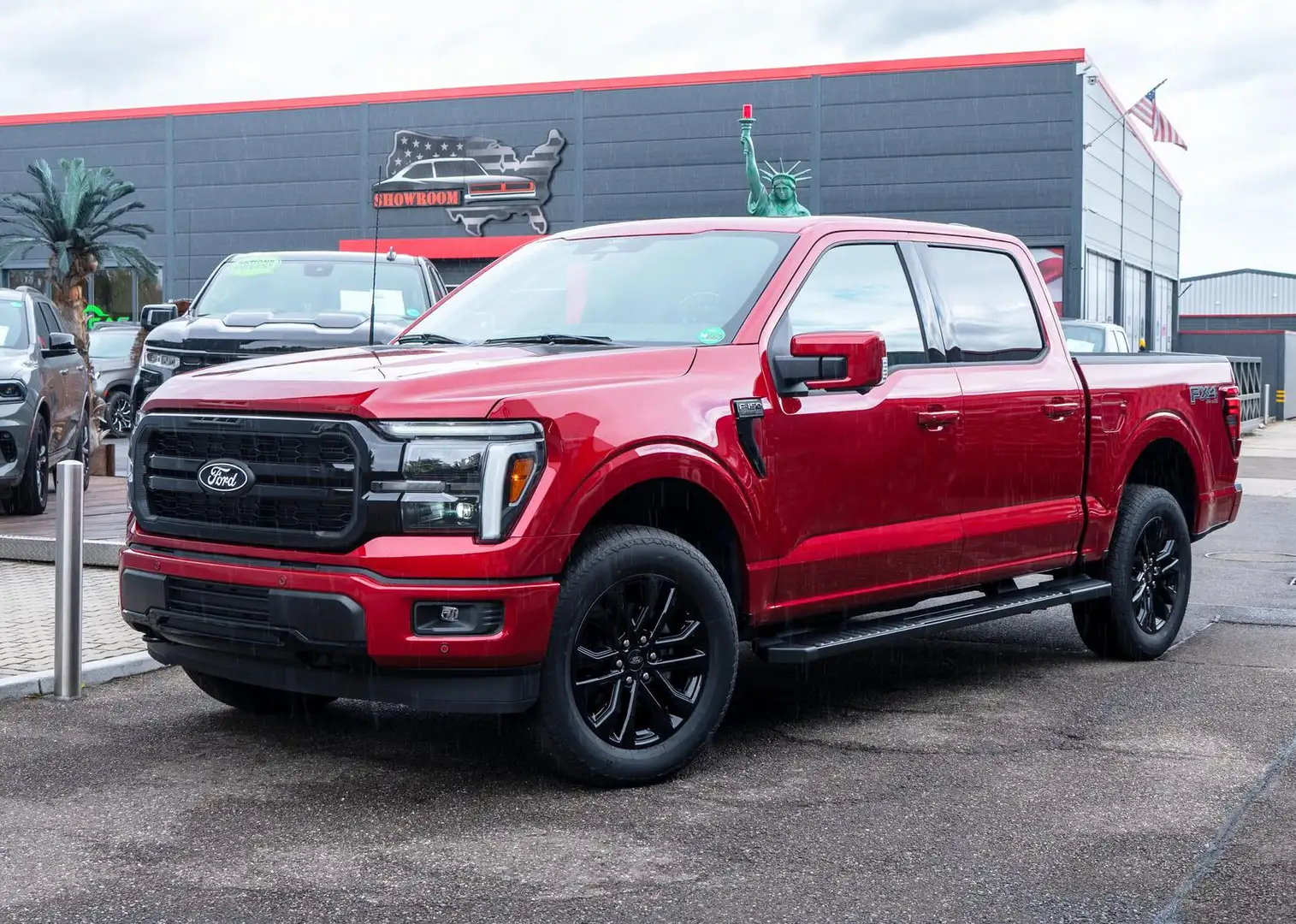 Ford F 150 Lariat Black MY25 5,0l V8,Navi,Pano,360°, Rouge - 2