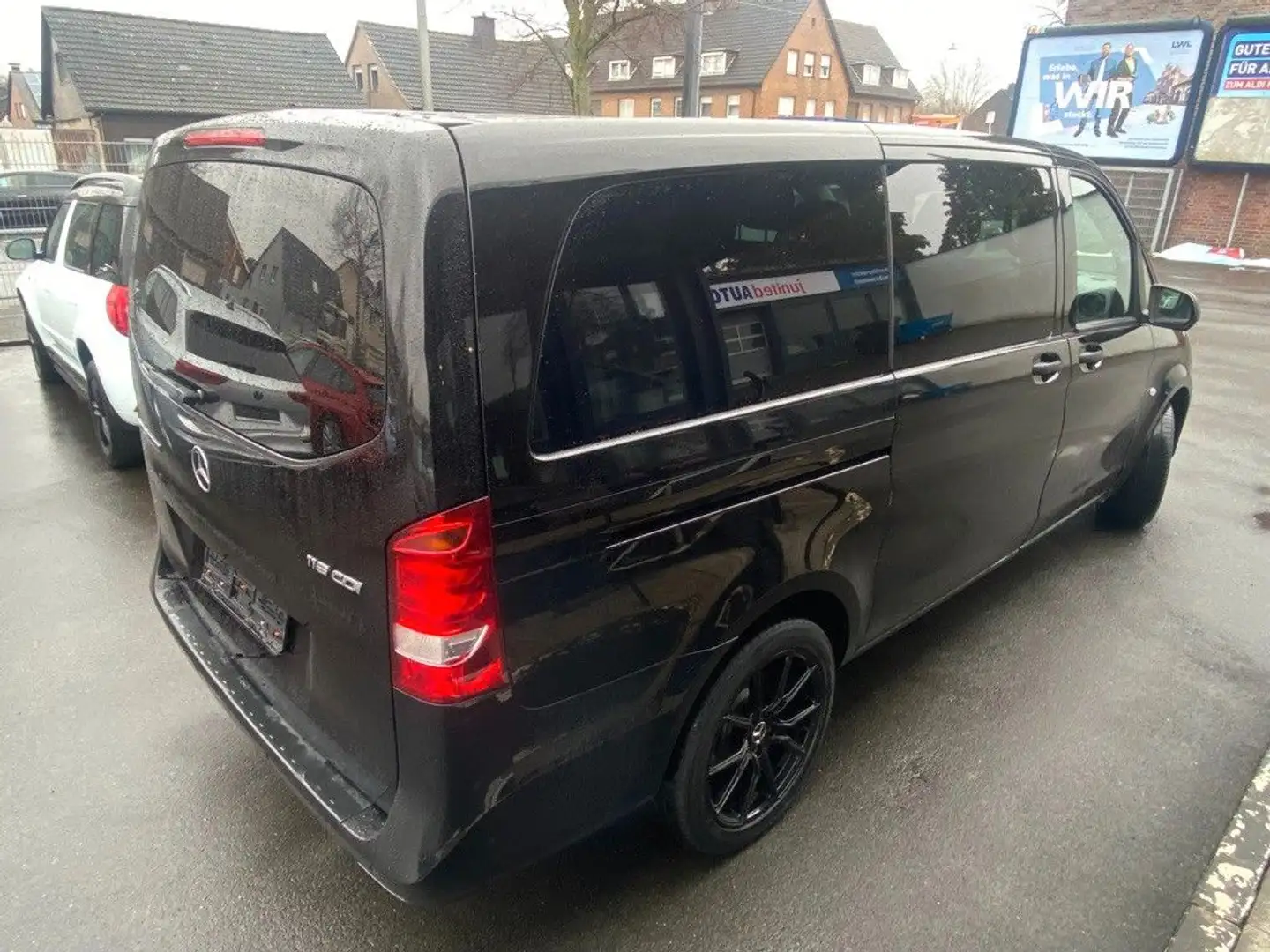 Mercedes-Benz Vito Tourer 116 CDI Pro lang Standheiz./AHK Noir - 2