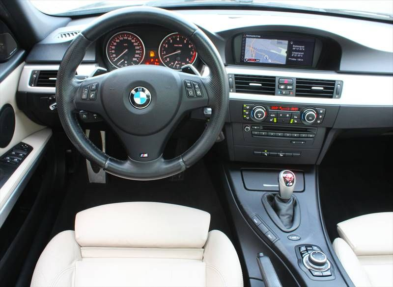 BMW 335 i Touring xDrive M-Sport-Paket Leder Panoram — photo 3