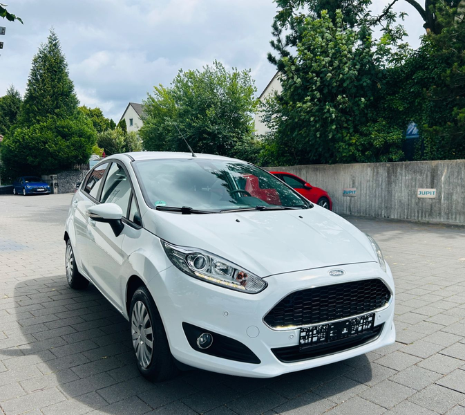 Ford Fiesta Celebration ATM 32000 KM — photo 4