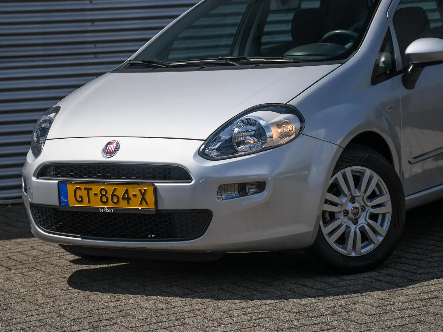 Fiat Punto Evo Street 1.2 69pk 15''LM | AIRCO | PDC ACHTER | RADI Gris - 2