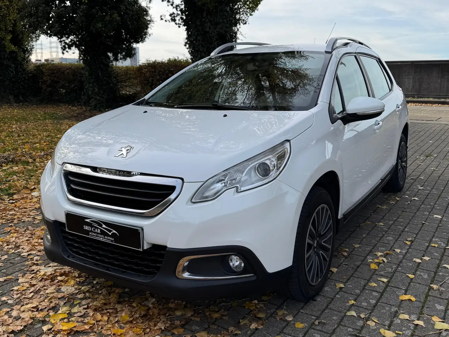 Peugeot 2008 2008 1.6 e-HDi Style Blanc - 1