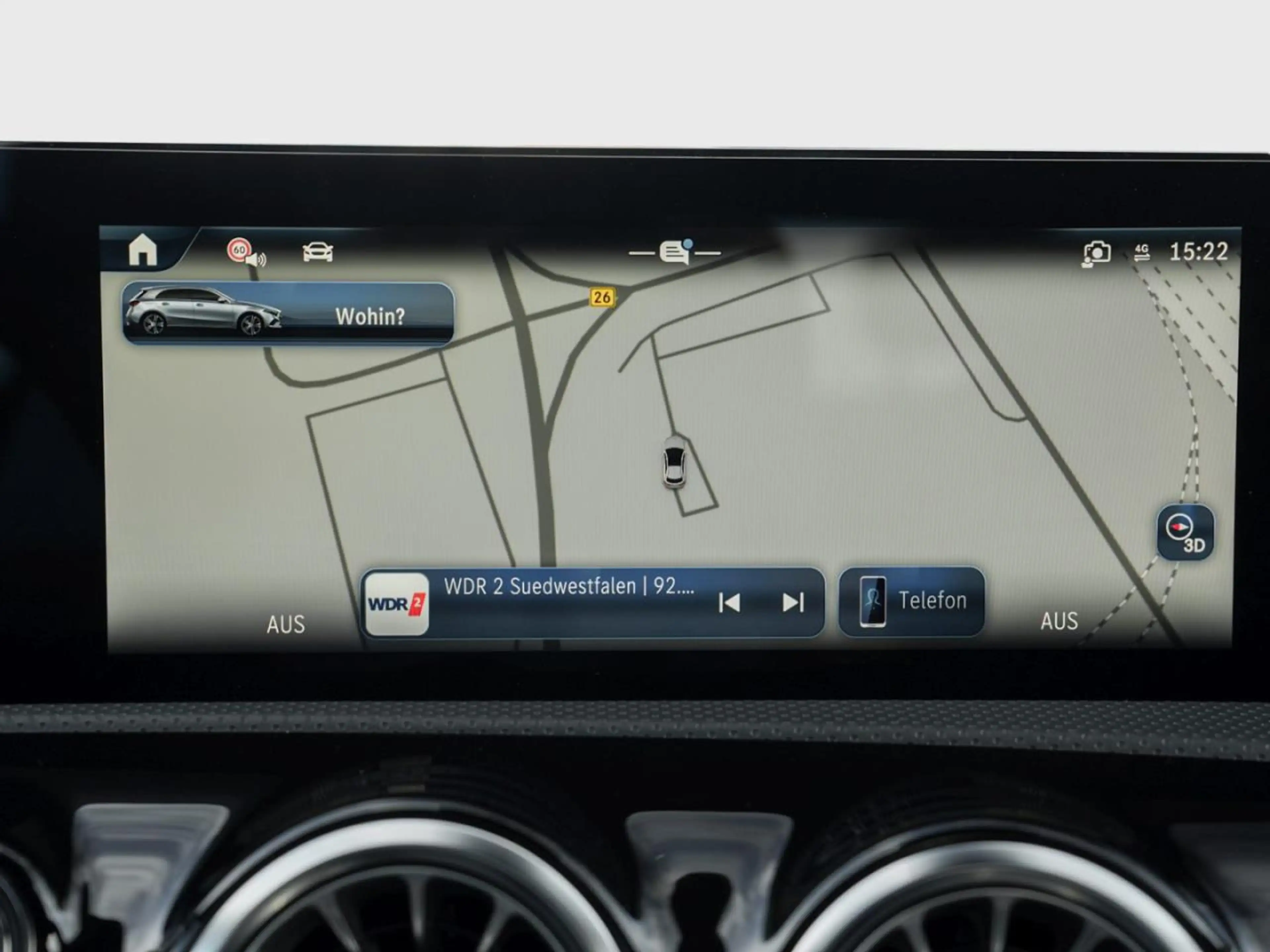Mercedes-Benz A 200 Progressive Distronic MBUXNavi Kamera — photo 13