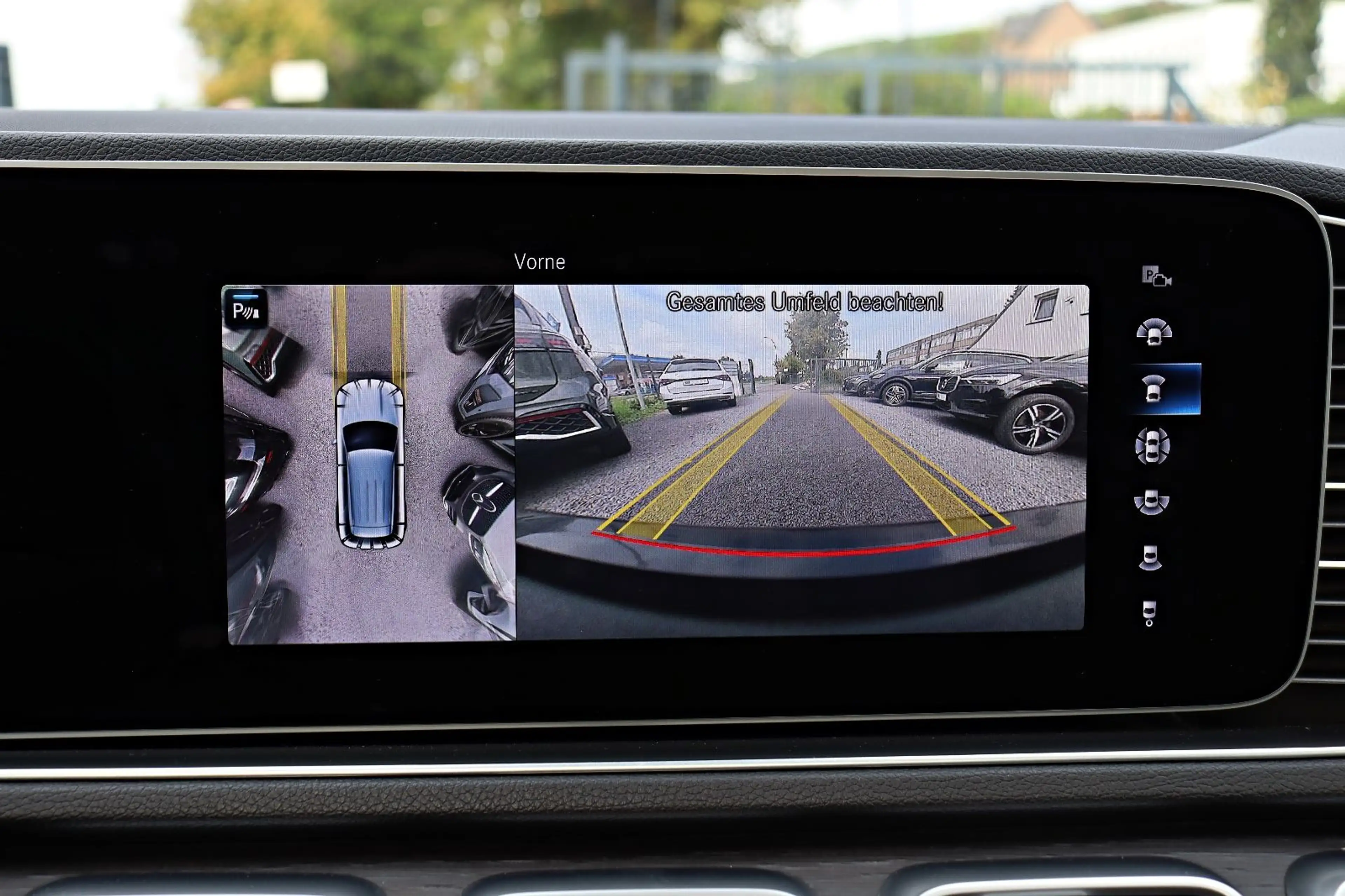 Mercedes-Benz GLE 400 d 4Matic AMG Line *PANO*MULTI-BEAM*360°* — photo 32