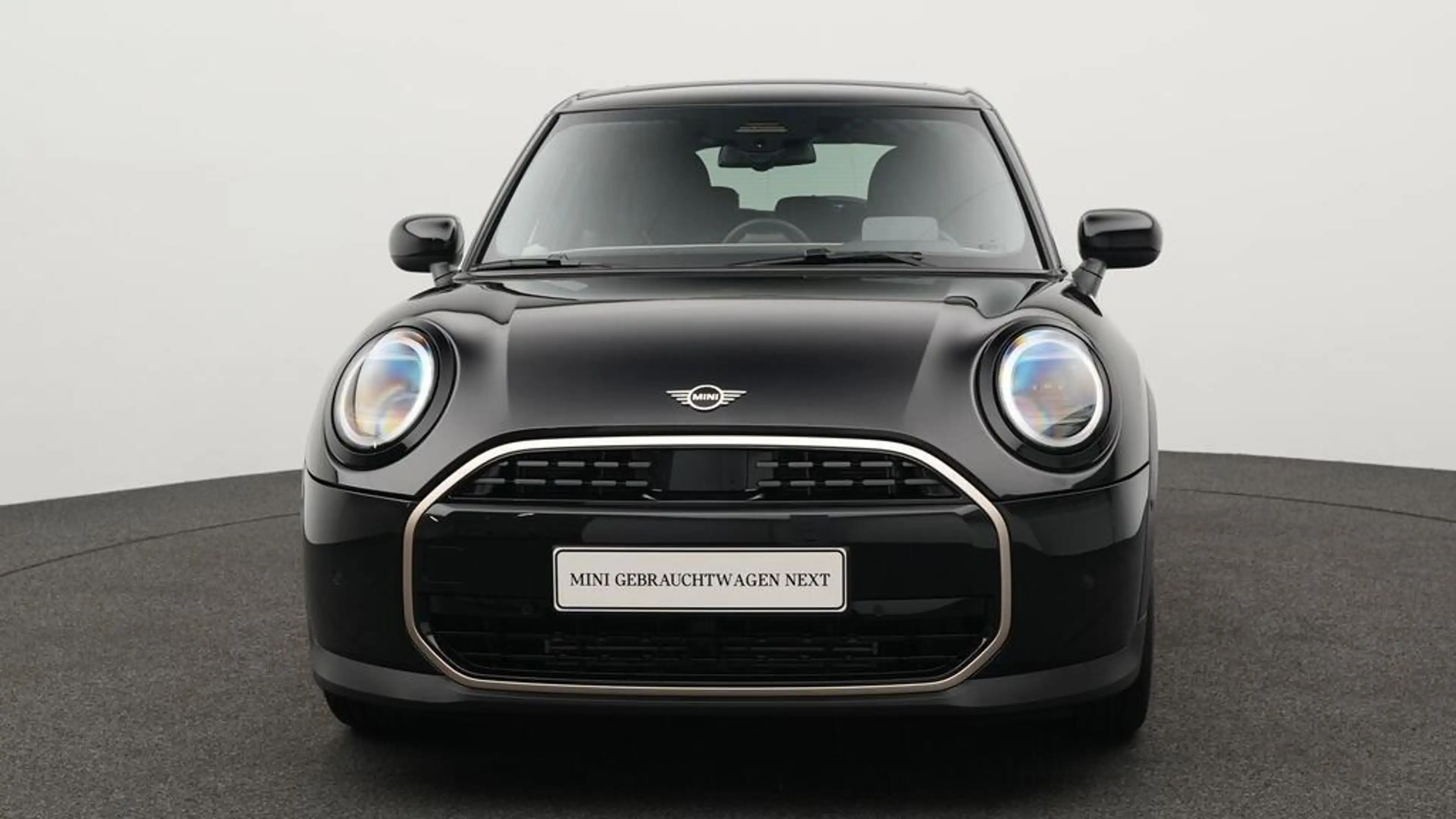 MINI Cooper C Favoured Trim — photo 15