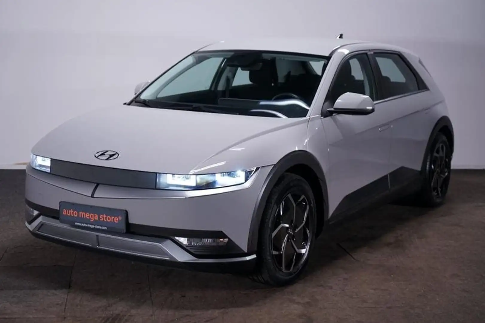 Hyundai IONIQ 5 72 Elektro Basis WPU/LED/RFK/NAVI Grau - 1