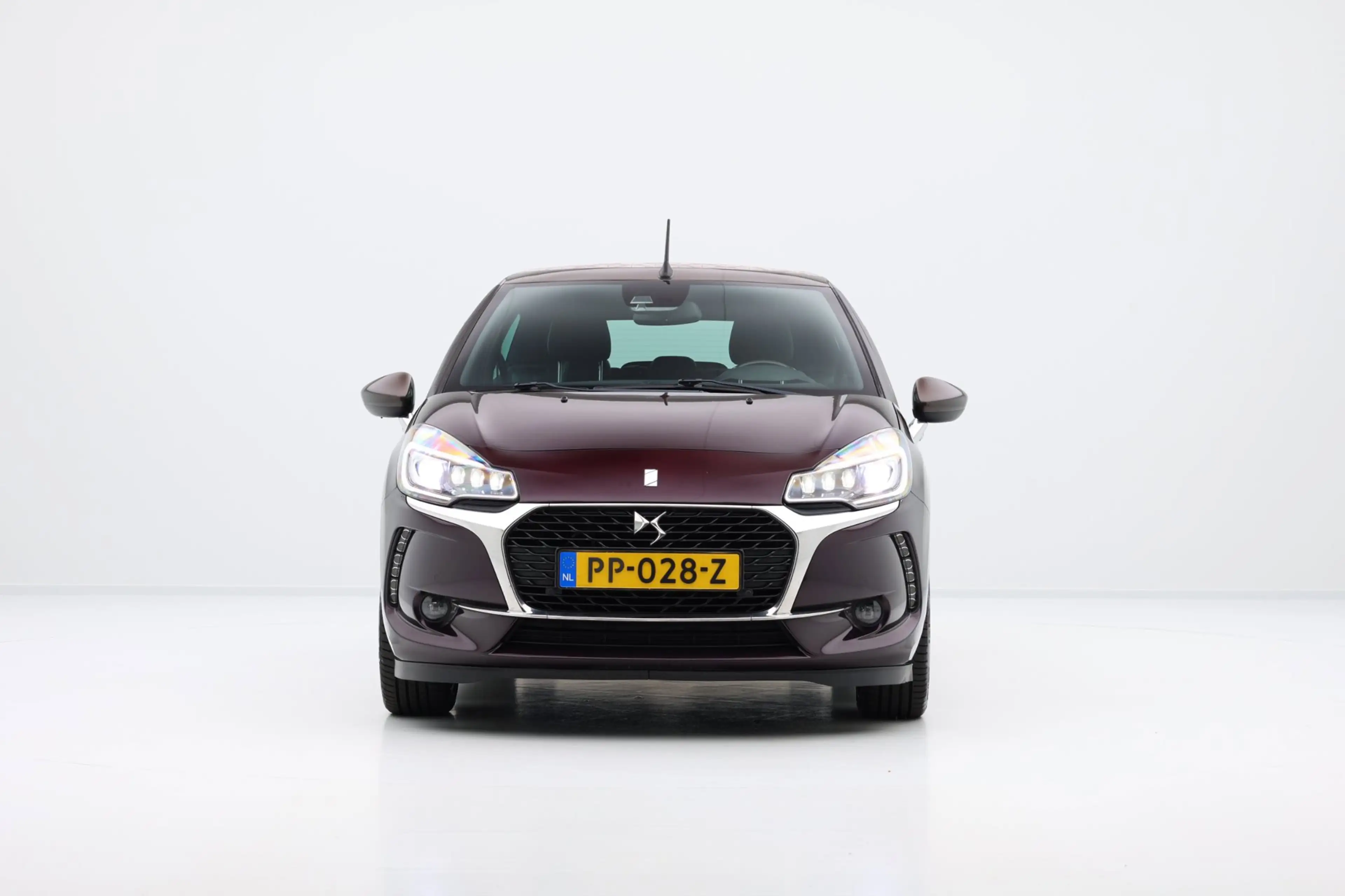 DS Automobiles DS 3 Cabrio 1.2 PureTech 130pk Sport Chic Vouwdak|CarPl — photo 9