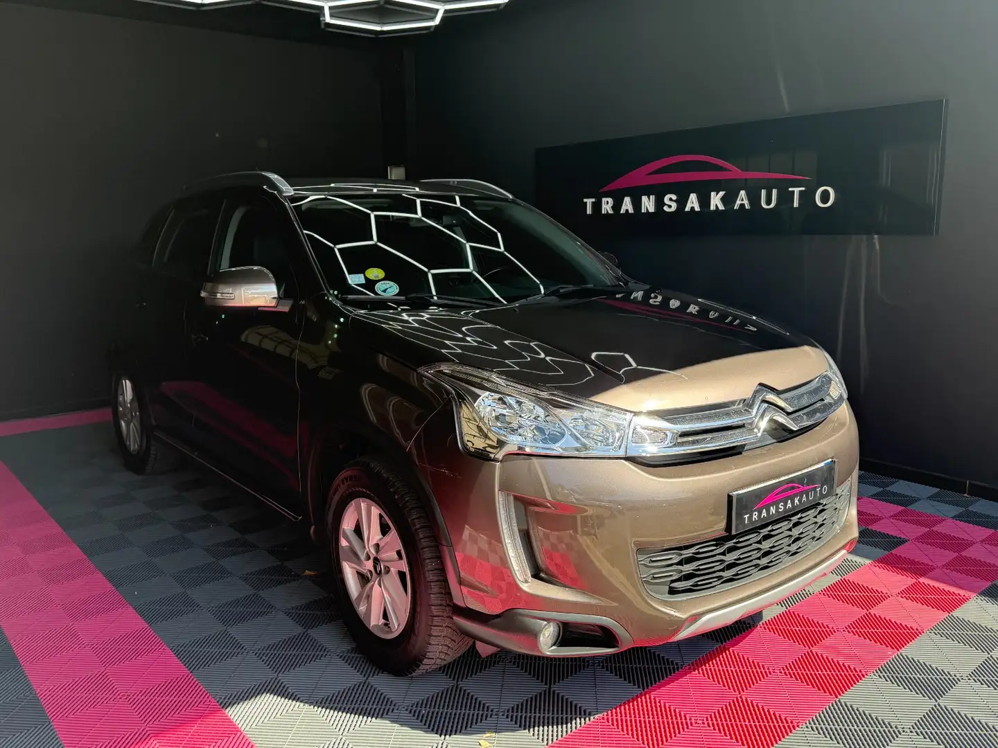 Citroen C4 Aircross Collection Bruin - 2