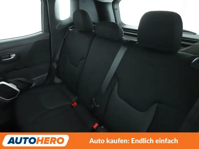 Jeep Renegade view 14
