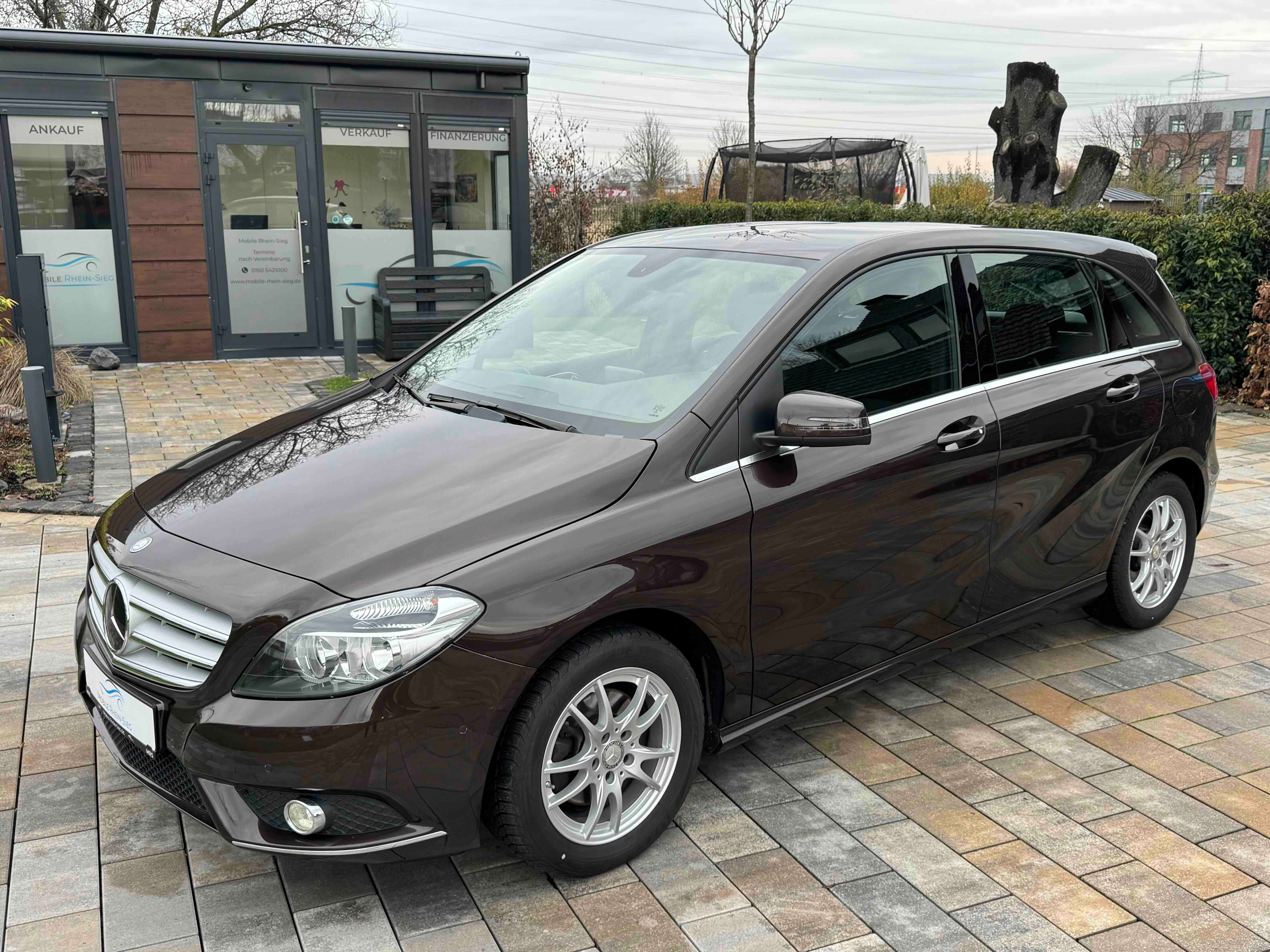 Second hand Mercedes Benz B-Class 200