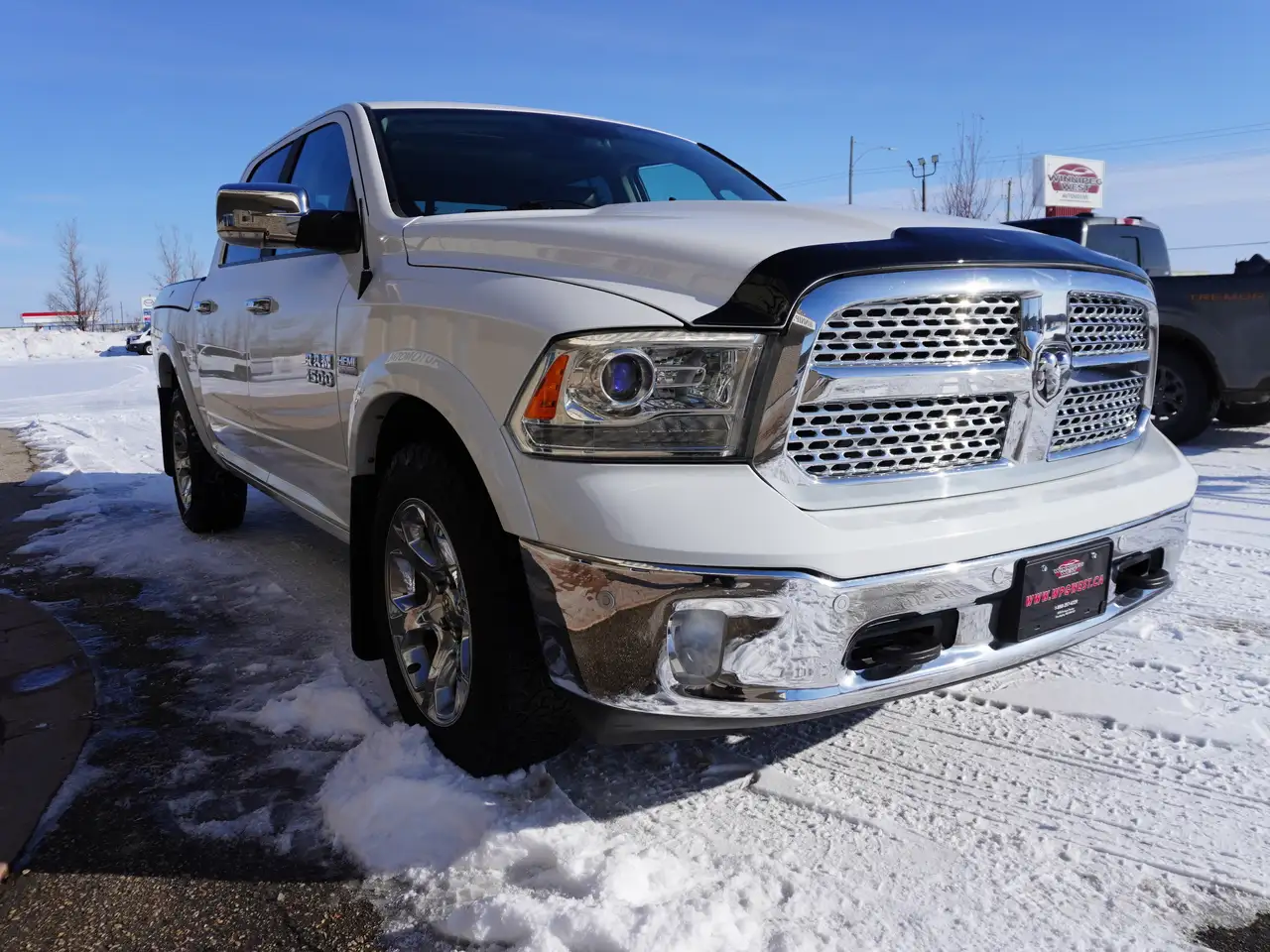 RAM 1500 снимка RAM 1500