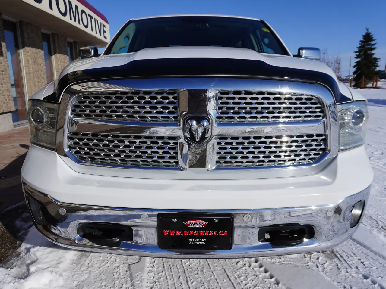 RAM 1500 снимка RAM 1500