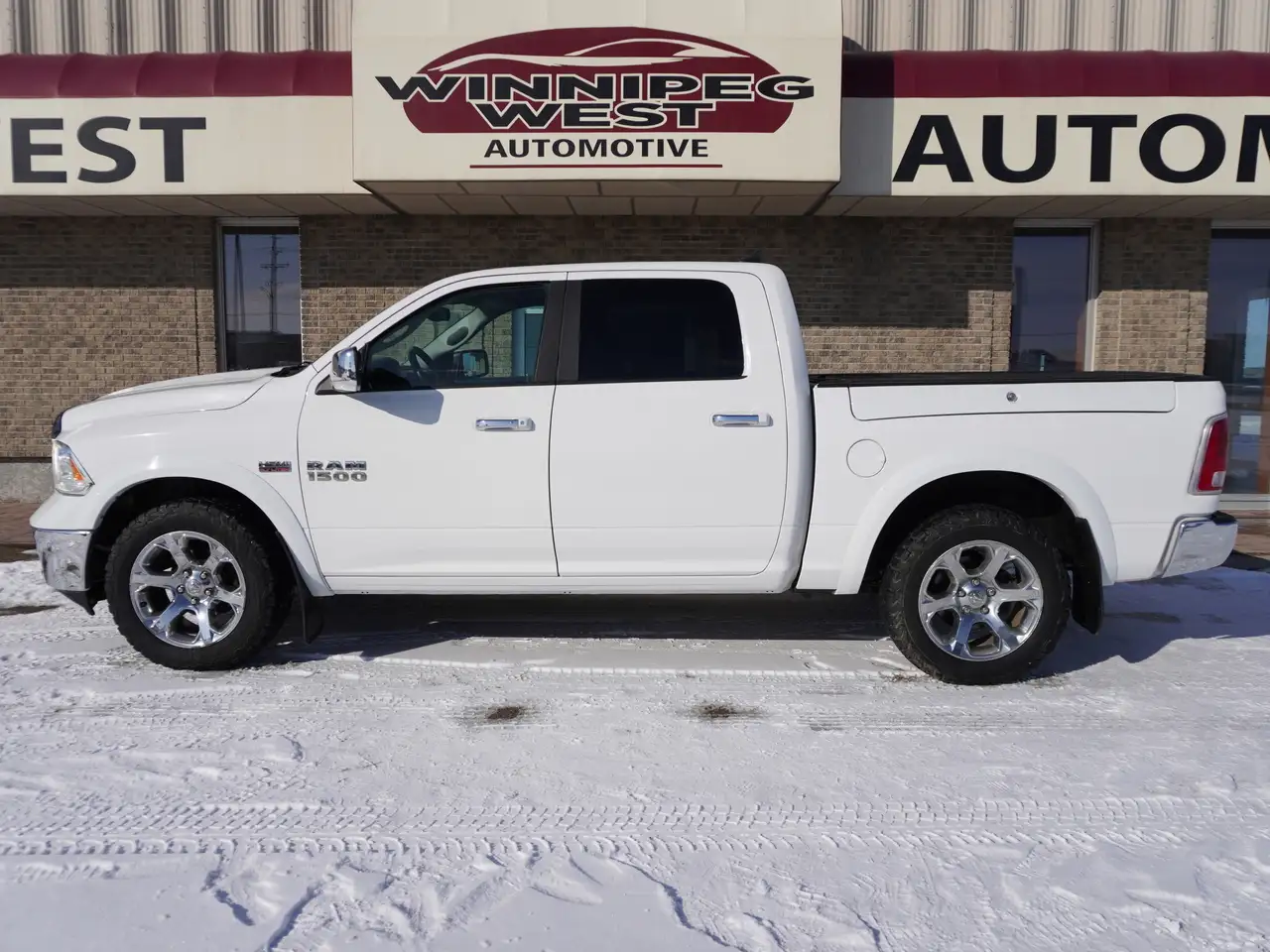 RAM 1500 снимка RAM 1500