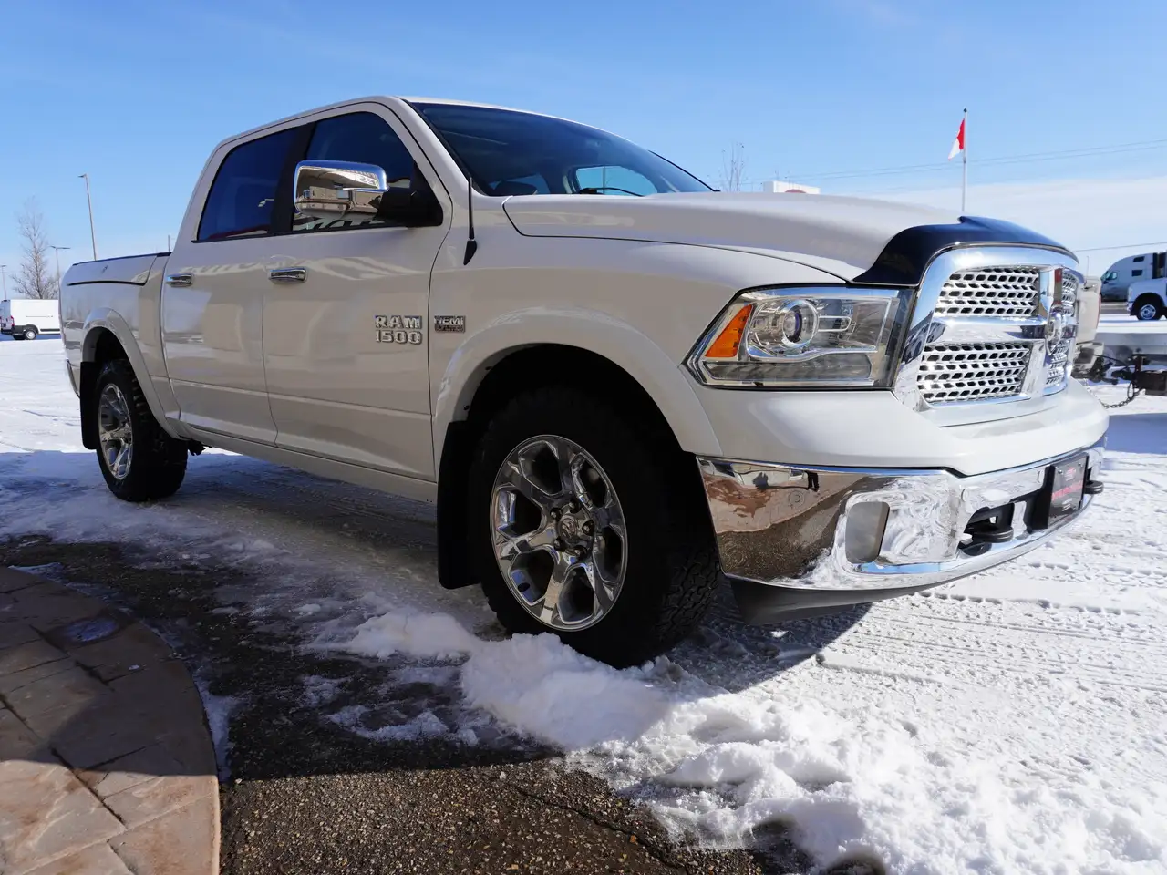 RAM 1500 снимка RAM 1500