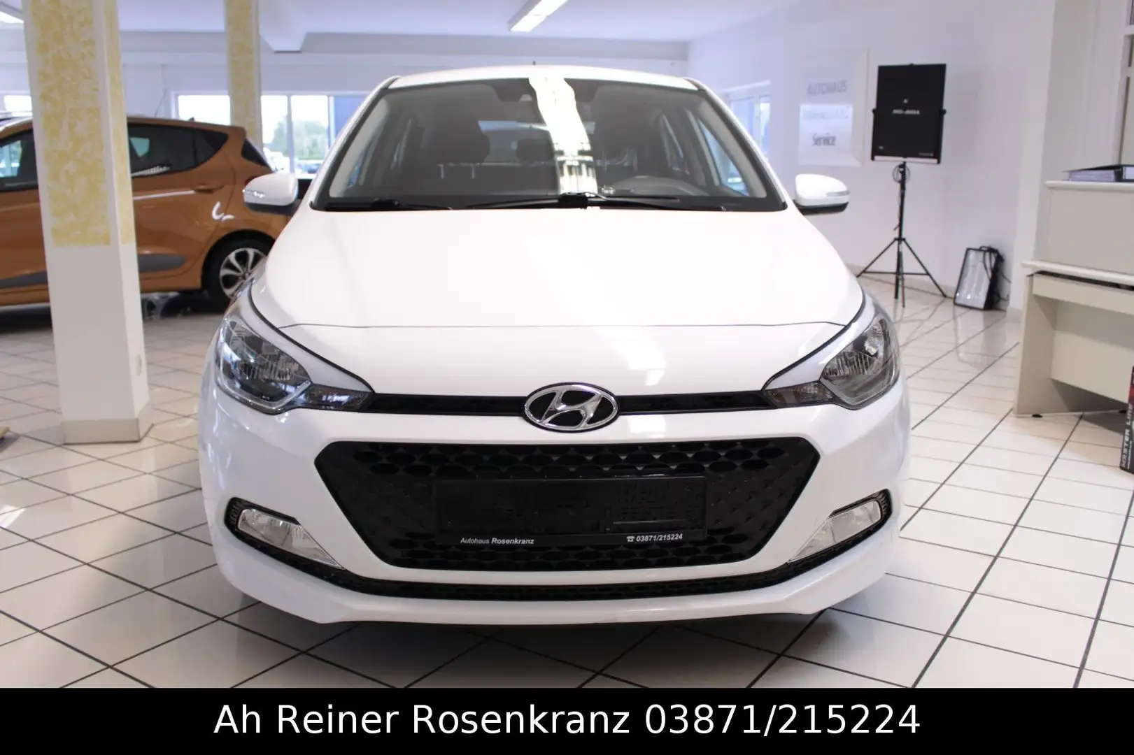 Hyundai i20 Trend Klima Sitzheiz. Lenkradheiz. PDC Tempo Weiß - 2