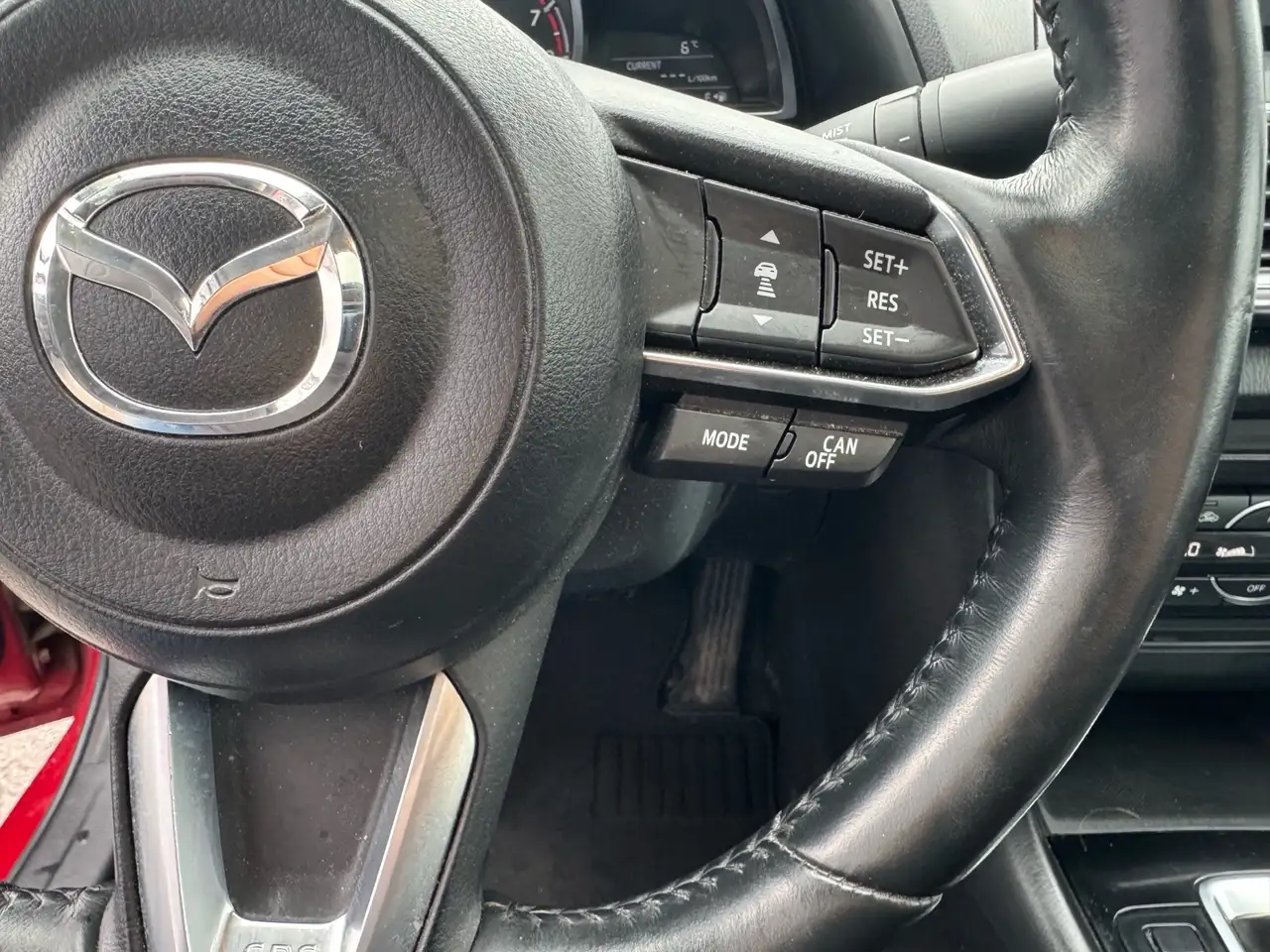 Mazda 3 снимка Mazda 3