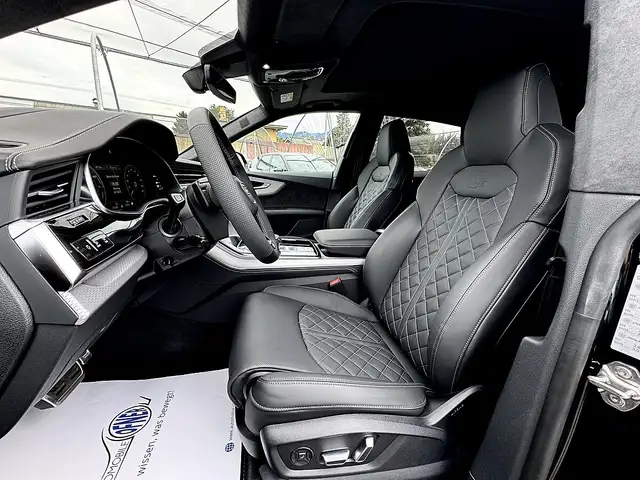 Audi Q8 55 TFSI e PHEV quattro AHK Matrix-LED HeadUp Ba... Ansicht 12