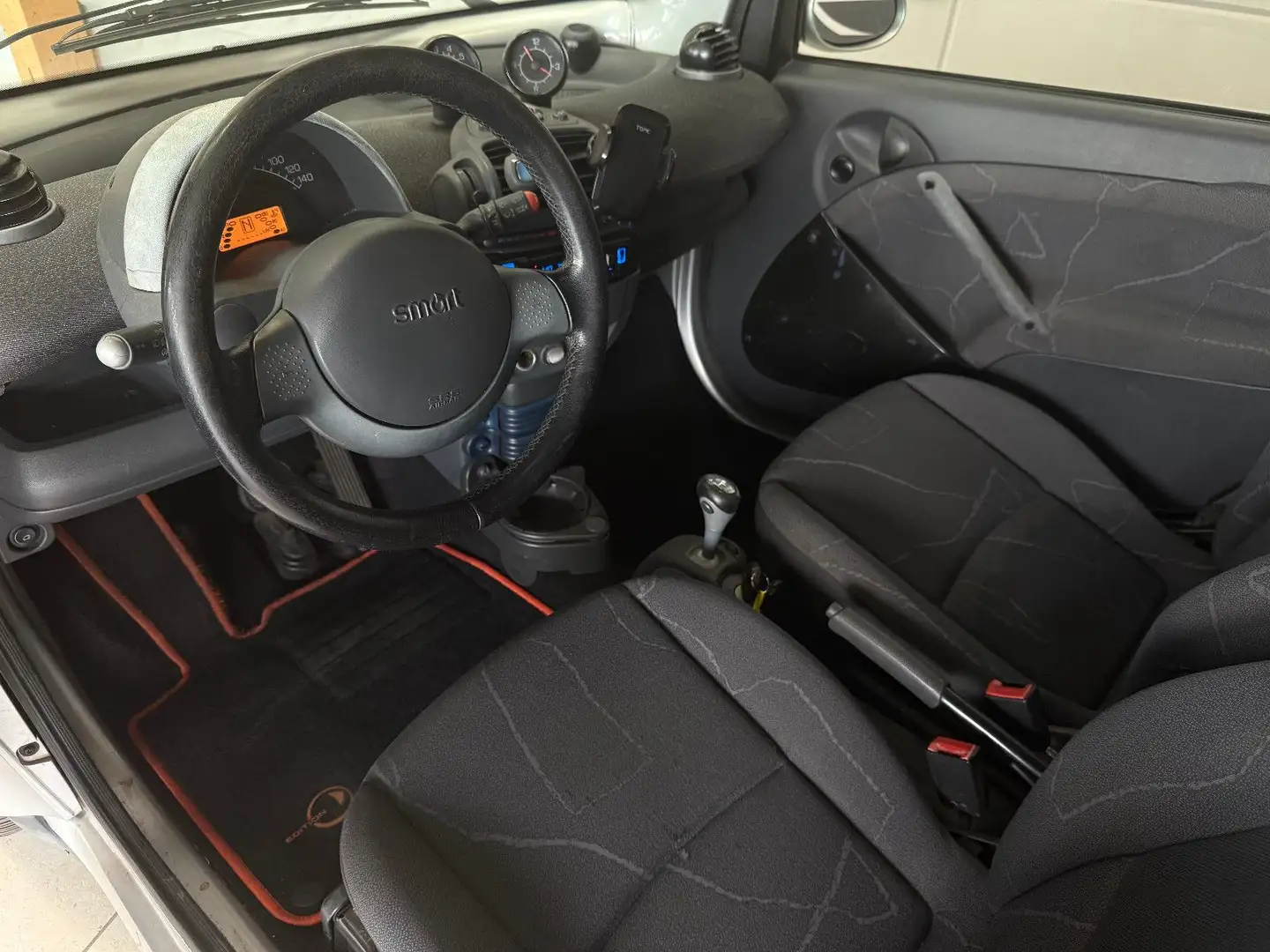 smart forTwo coupe Basis/Klima/Sitzheizung/Servo/TÜV Argent - 2