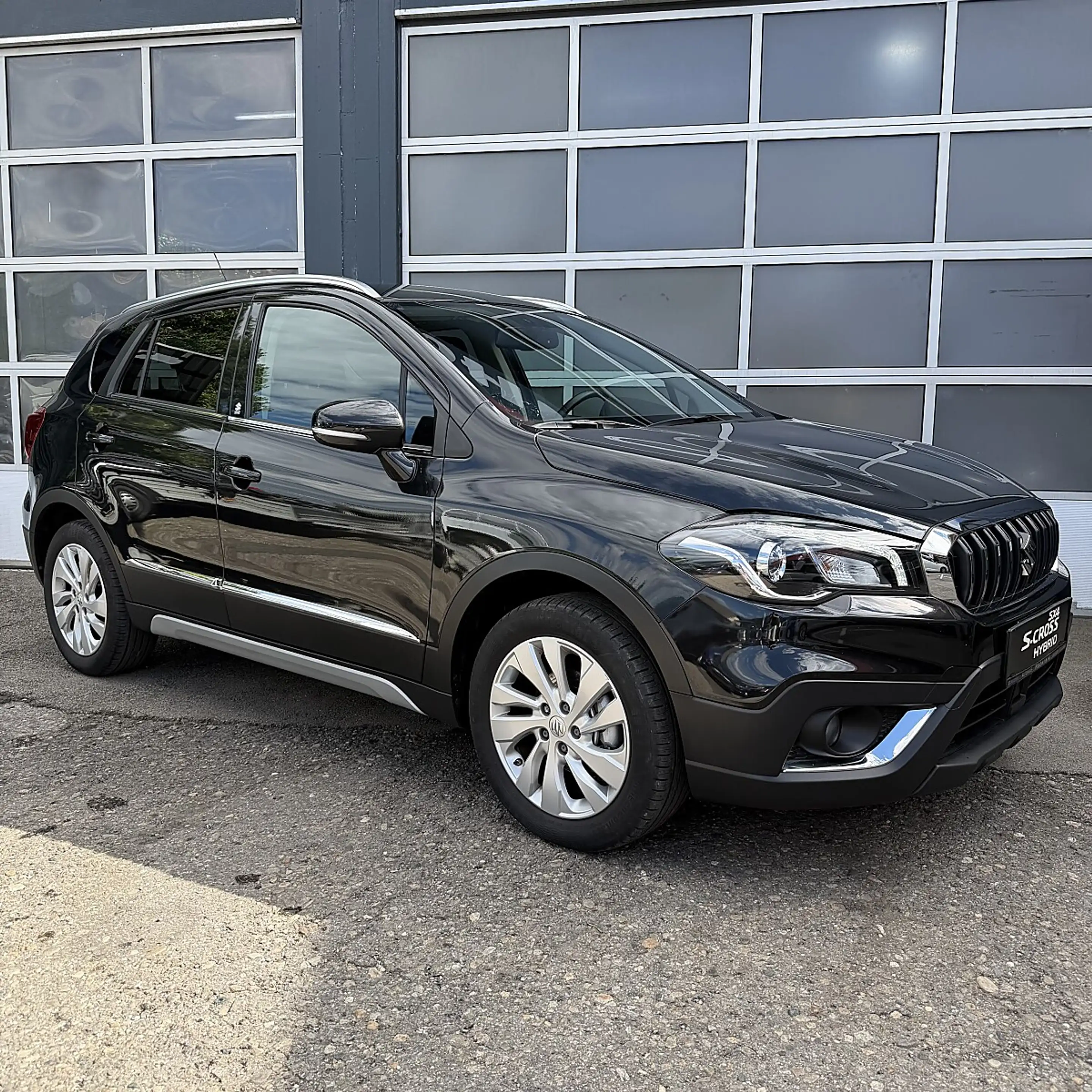 Suzuki SX4 S-Cross 1,4 GL+ DITC Hybrid ALLGRIP shine — photo 12